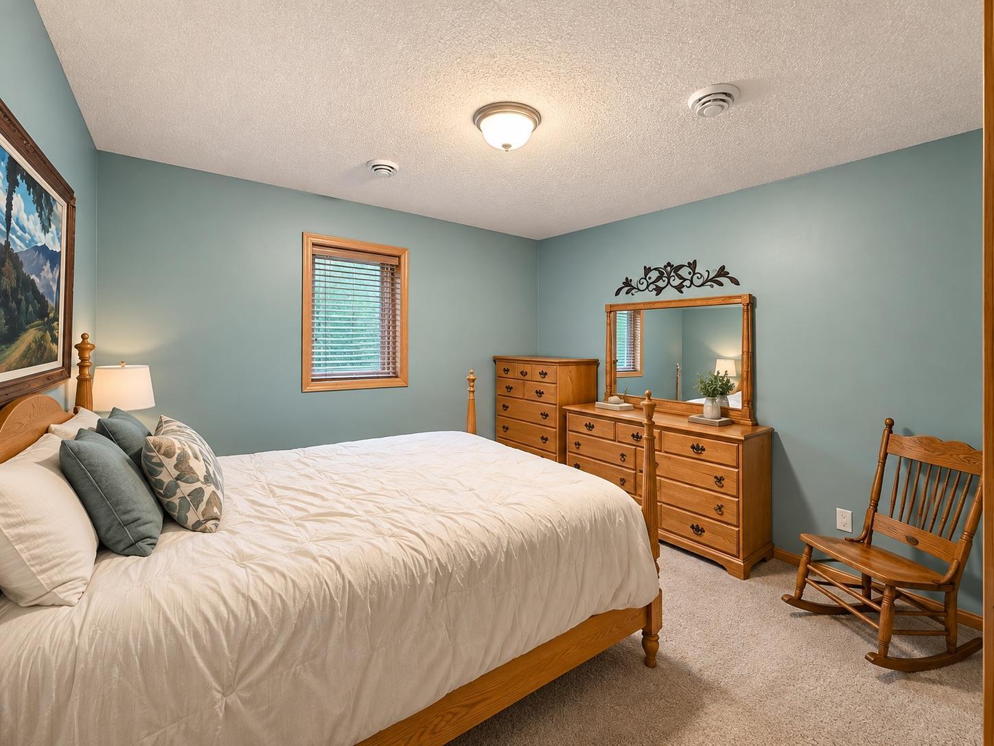 14068 Auburn Avenue Property Photo 20