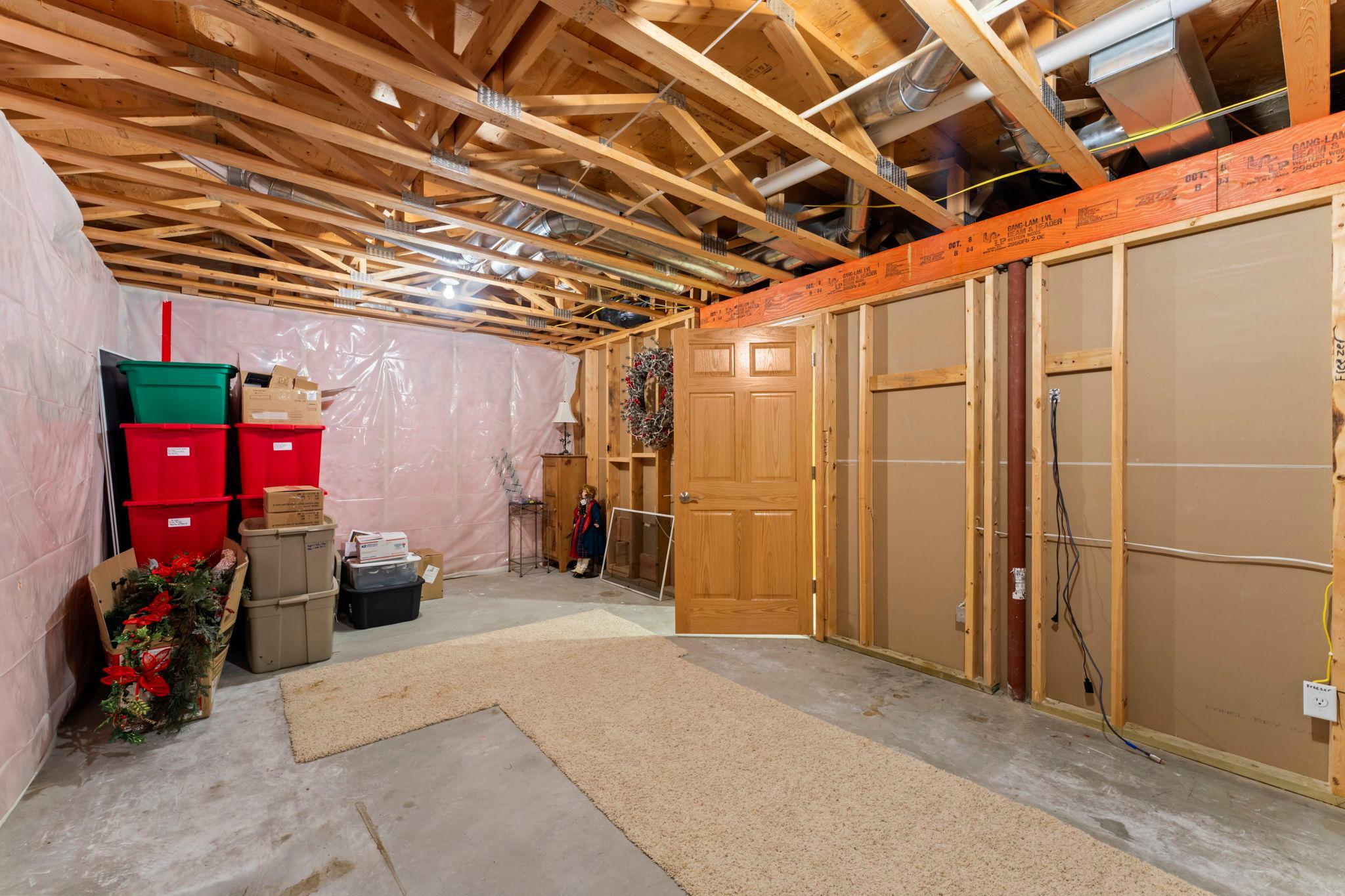 14068 Auburn Avenue Property Photo 21