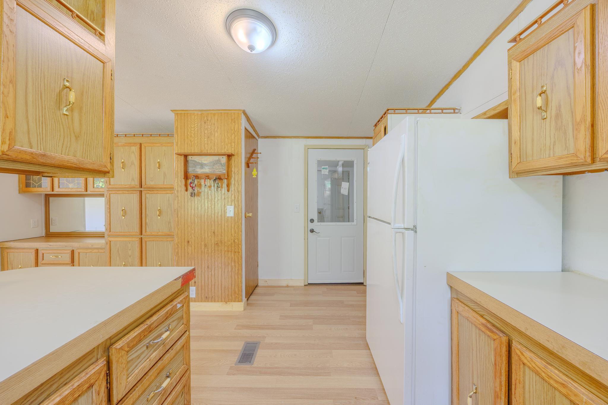 23099 512th Street Property Photo 5