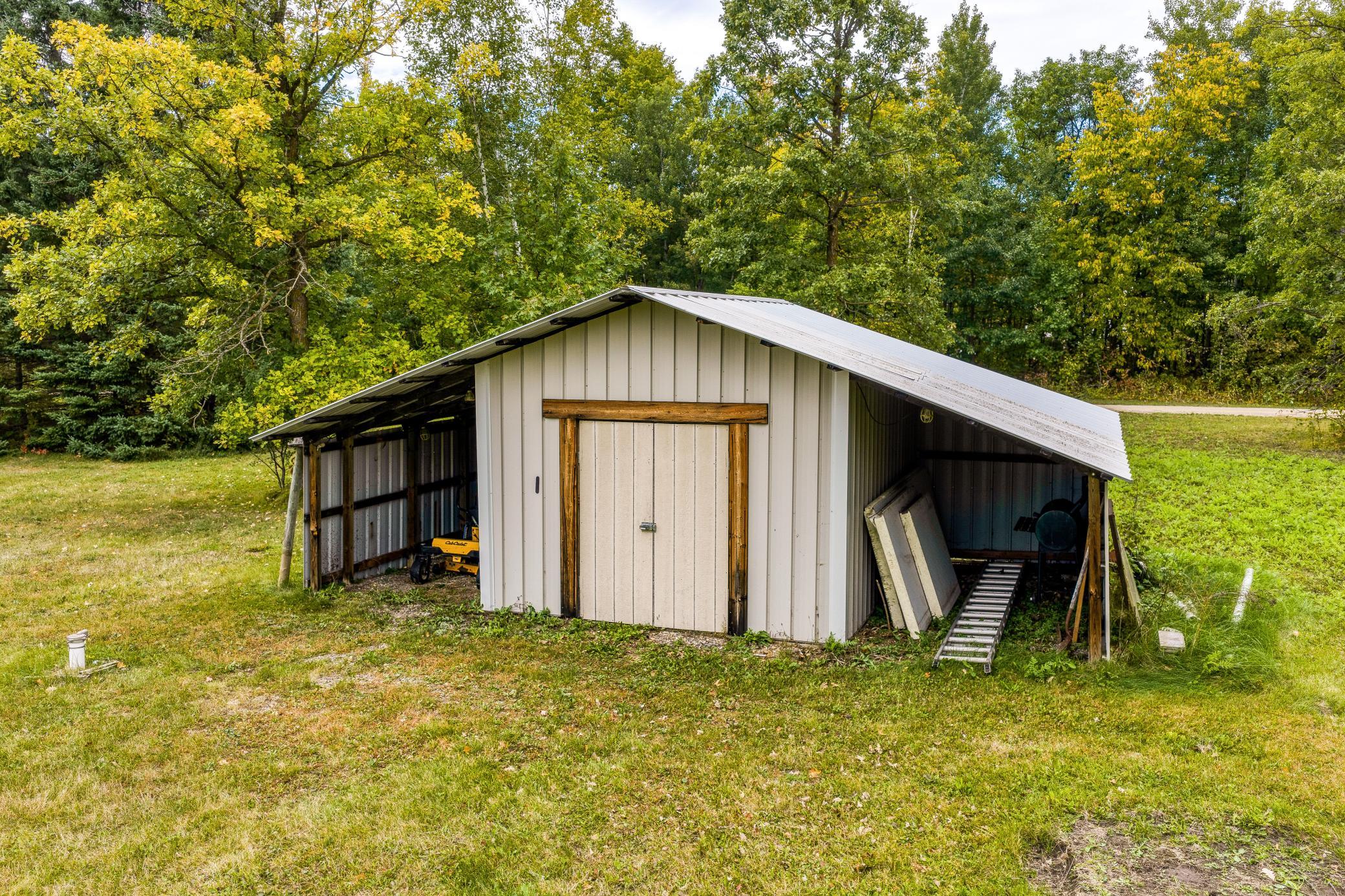 23099 512th Street Property Photo 28