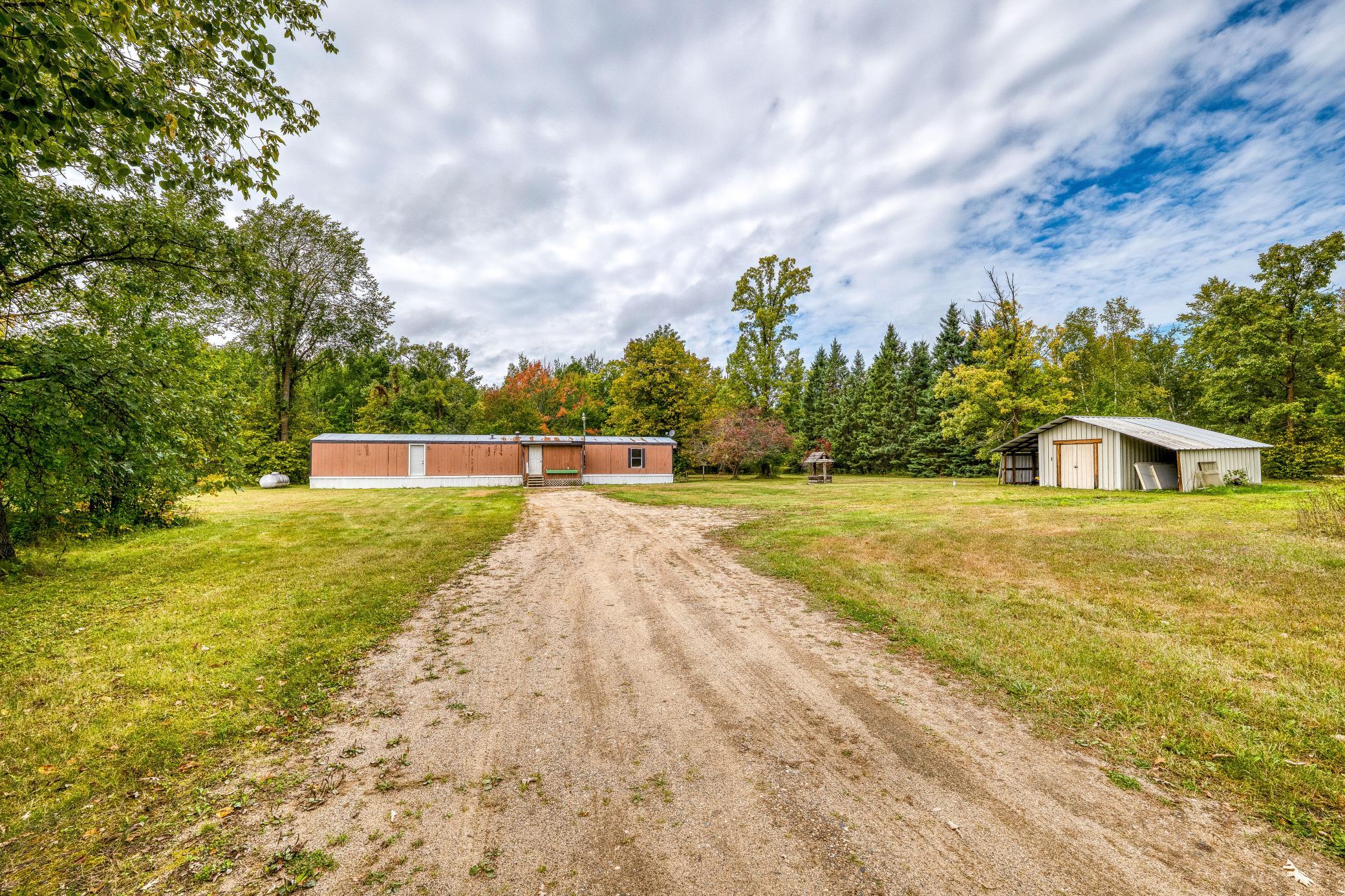 23099 512th Street Property Photo 36