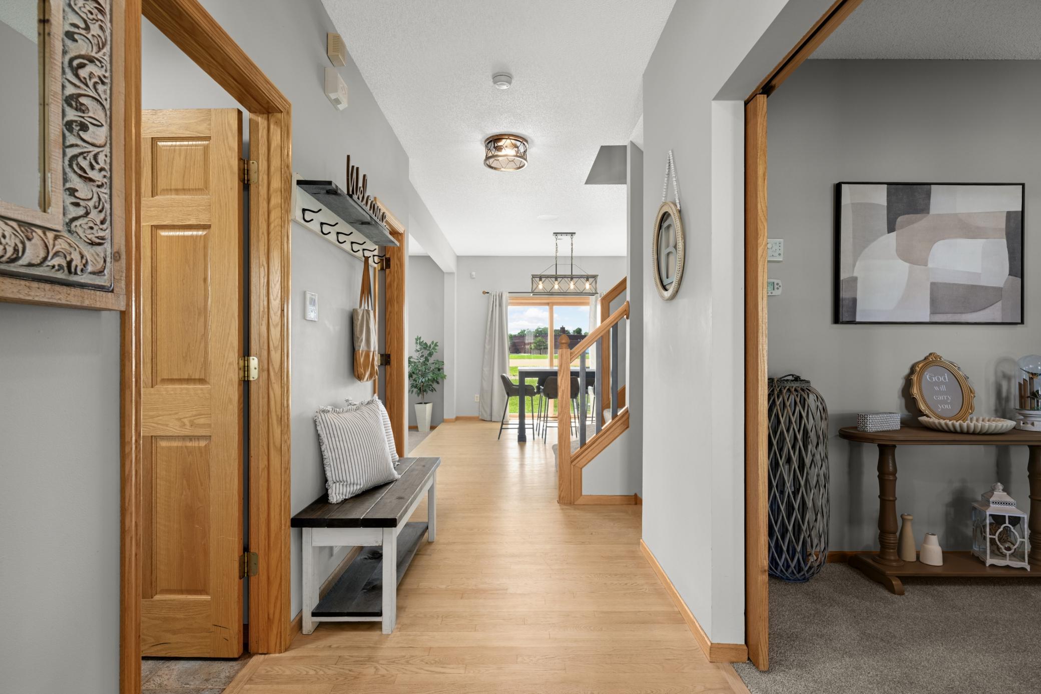 20511 Islandview Circle Property Photo 6