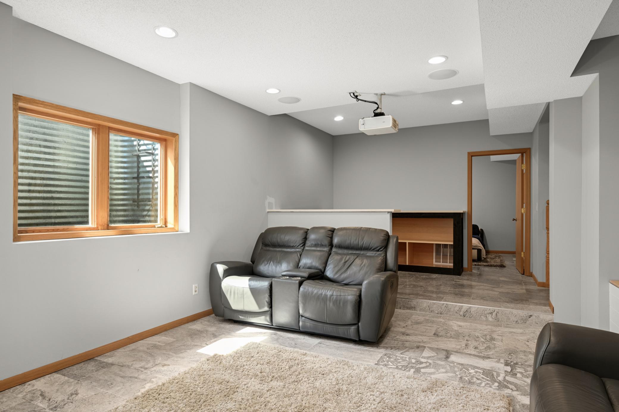 20511 Islandview Circle Property Photo 30
