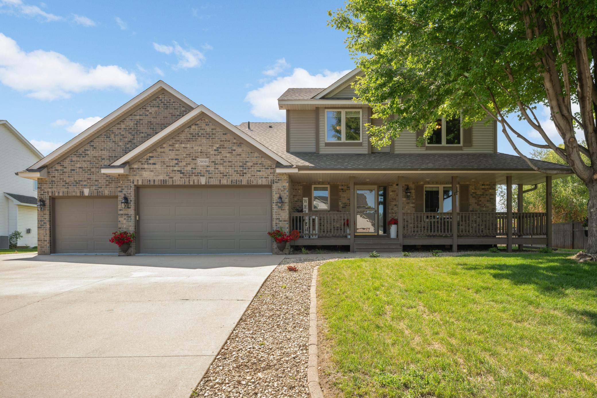 20511 Islandview Circle Property Photo 45