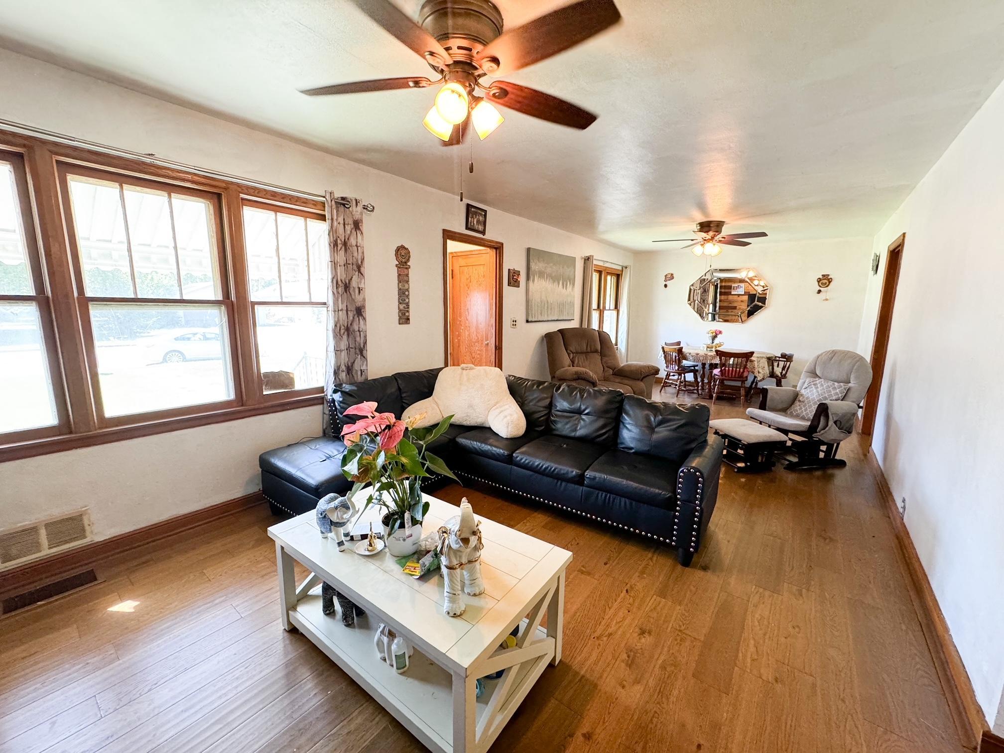 207 E Duroe Street Property Photo 10