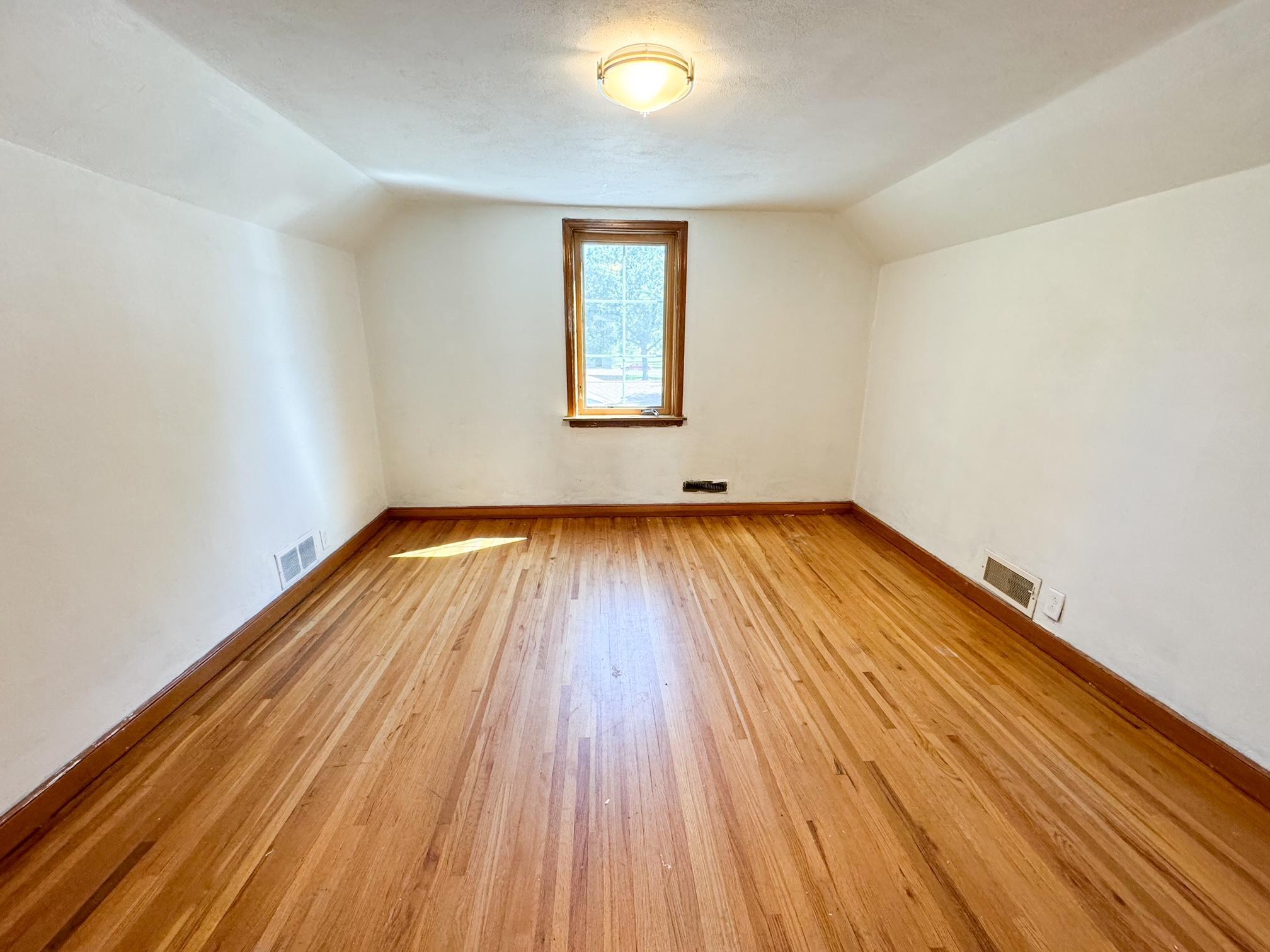 207 E Duroe Street Property Photo 24