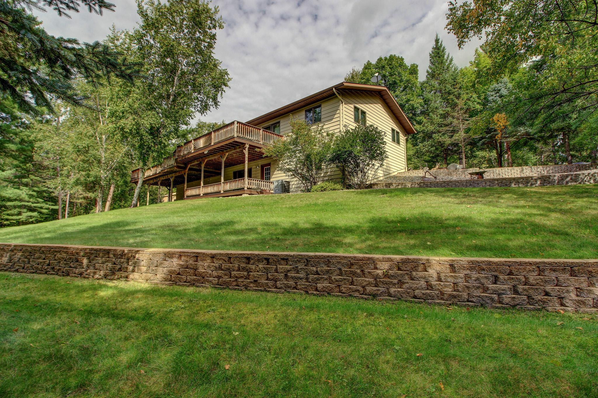 24425 Hickory Trail Property Photo 1