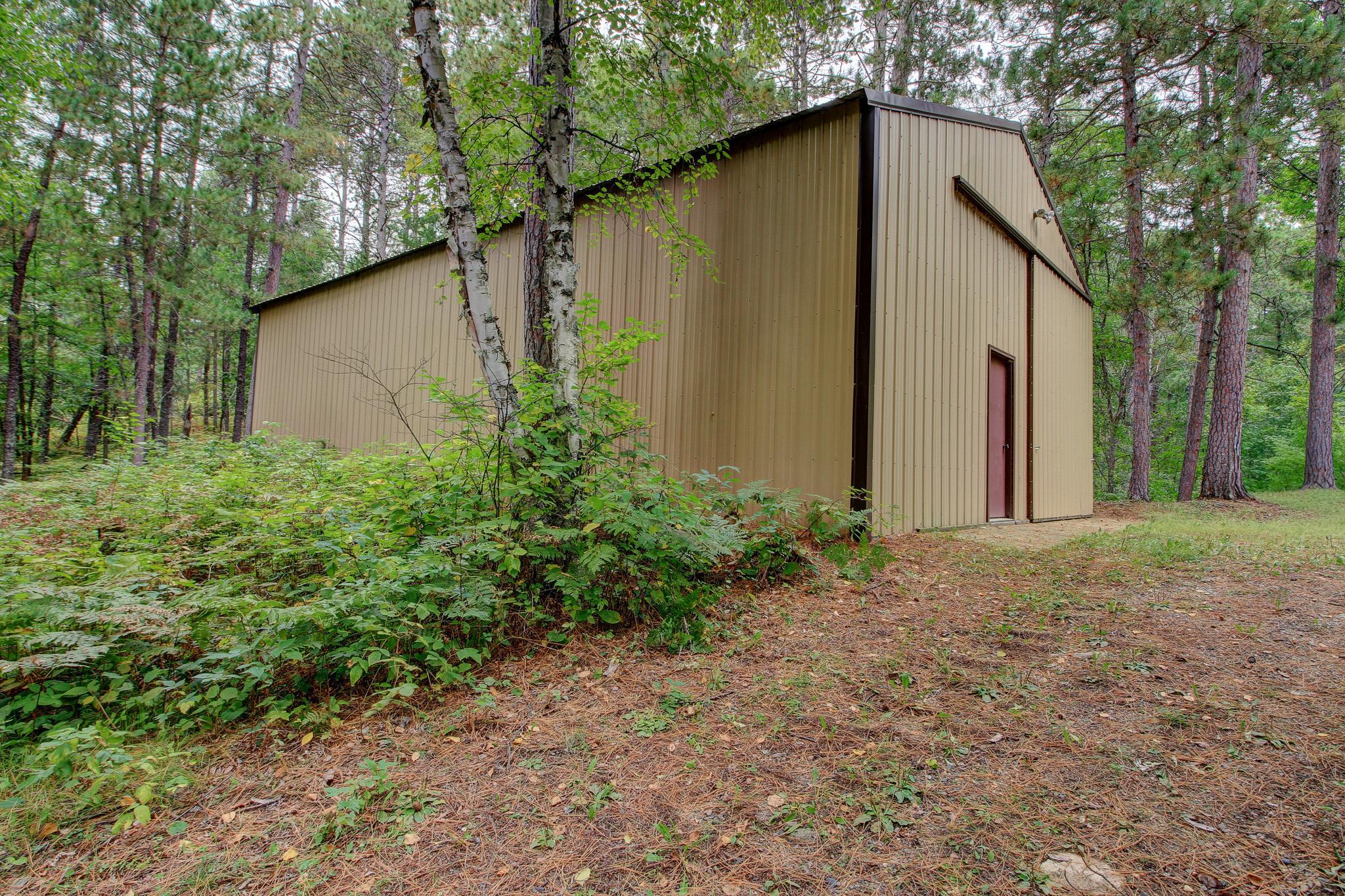 24425 Hickory Trail Property Photo 5