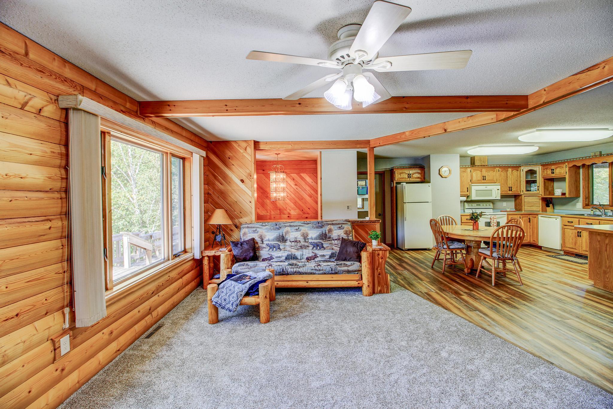 24425 Hickory Trail Property Photo 16