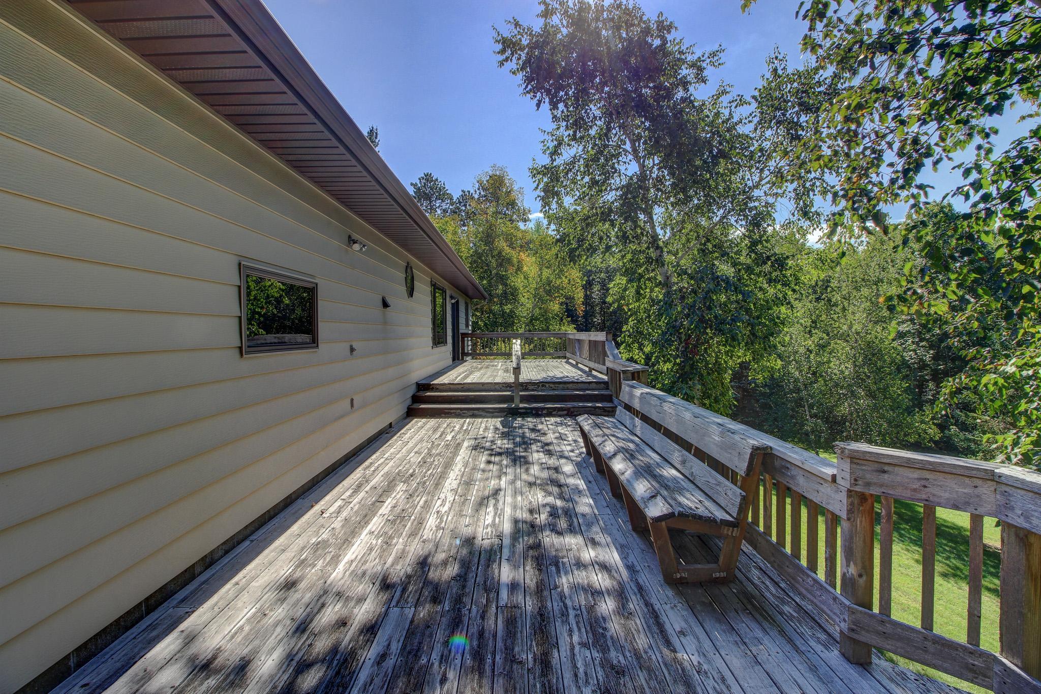 24425 Hickory Trail Property Photo 17