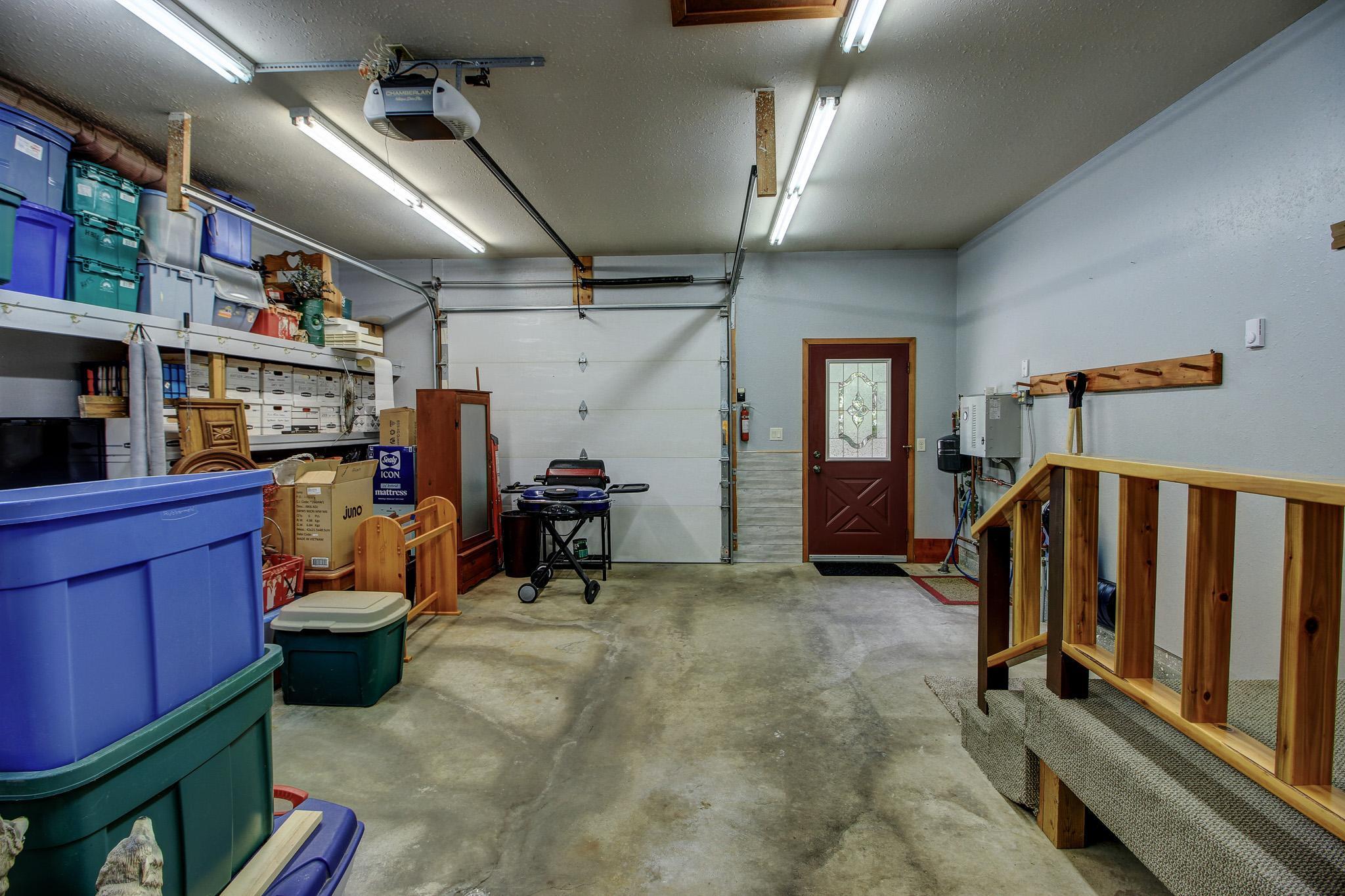 24425 Hickory Trail Property Photo 47