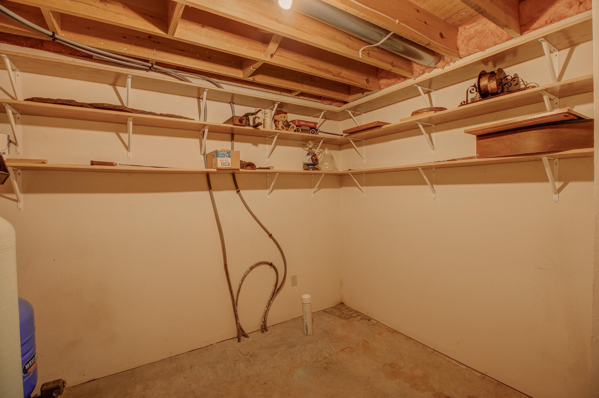 24425 Hickory Trail Property Photo 48