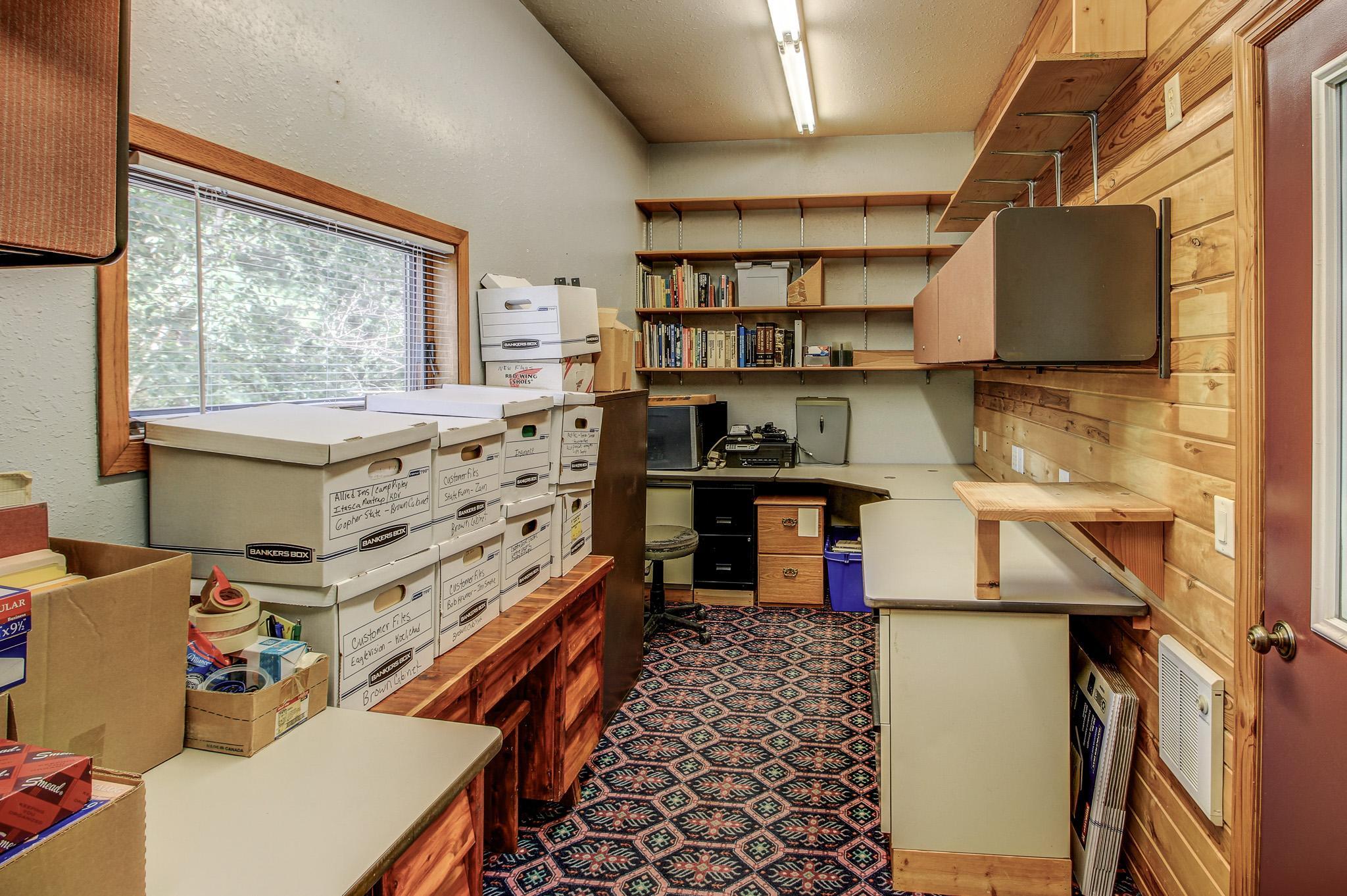 24425 Hickory Trail Property Photo 51