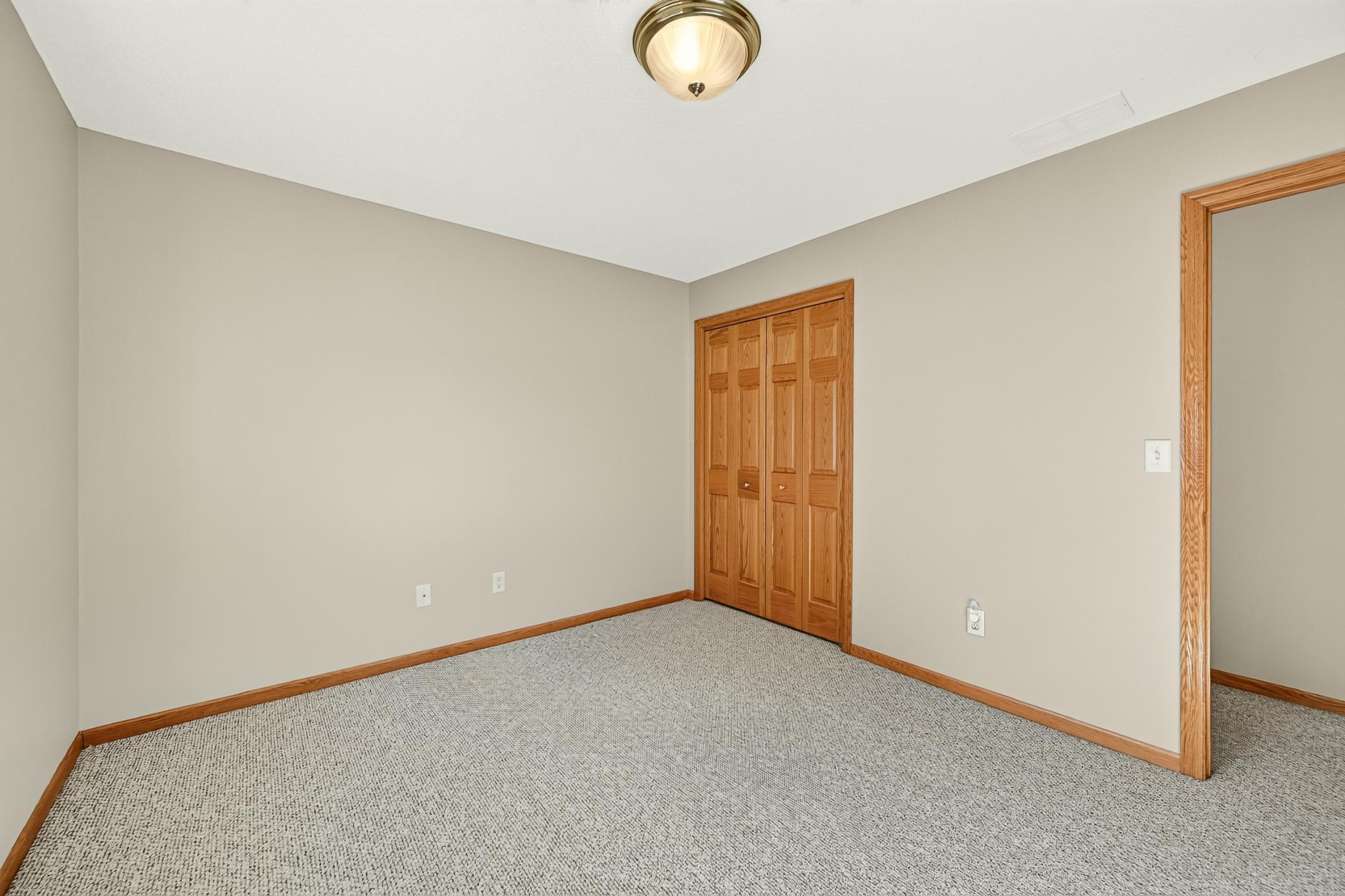 412 3rd Avenue Nw Property Photo 23