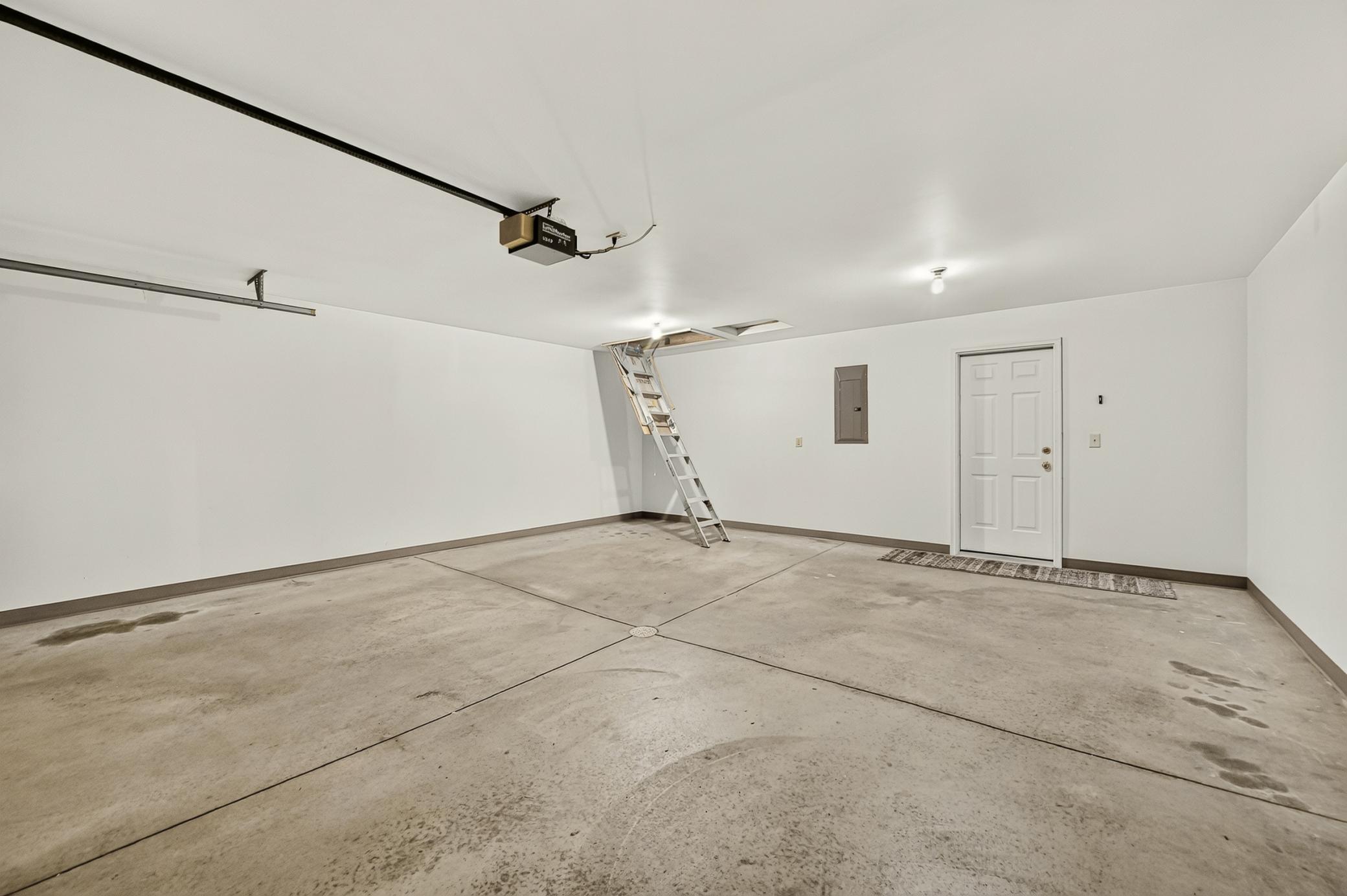 412 3rd Avenue Nw Property Photo 27