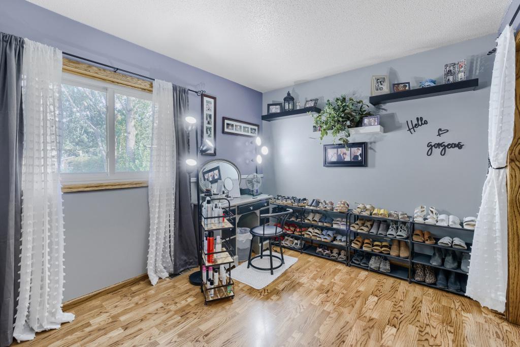 6078 Kalland Drive Ne Property Photo 12