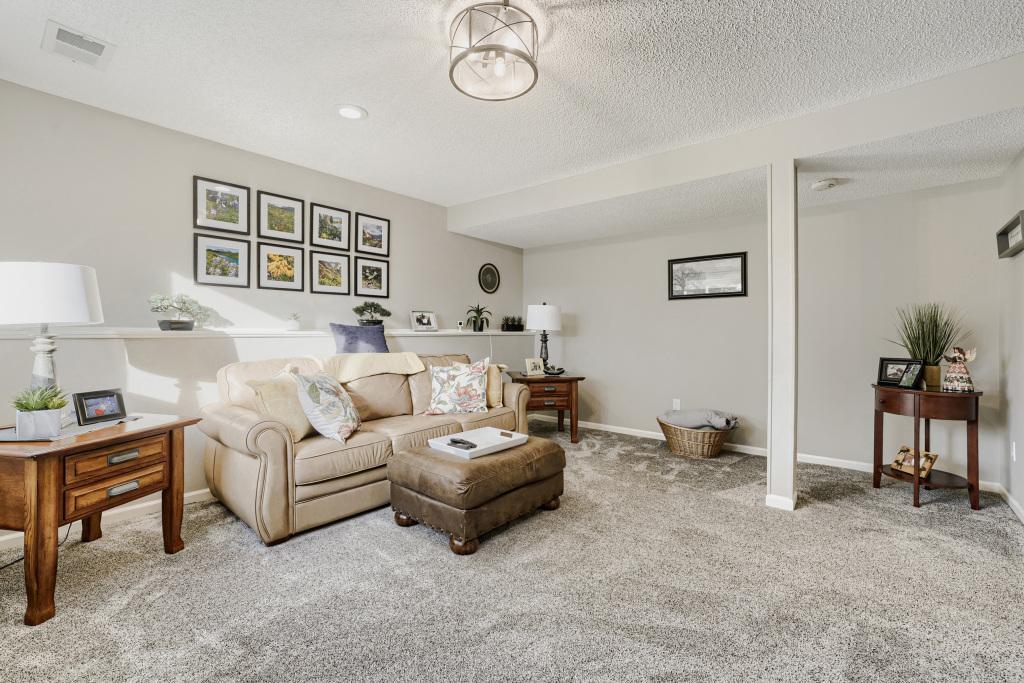 6078 Kalland Drive Ne Property Photo 16