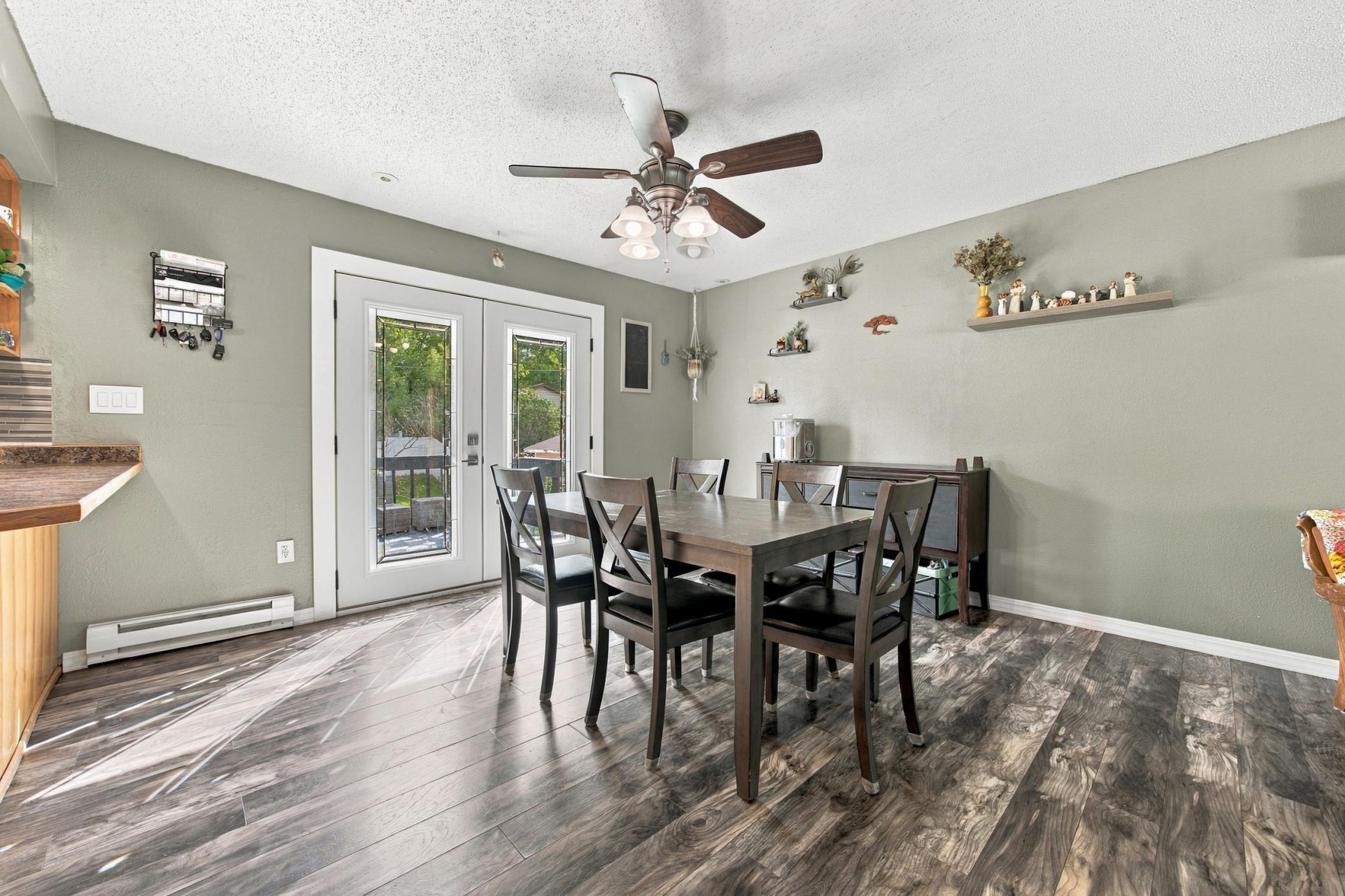 1317 Loring Avenue Property Photo 10