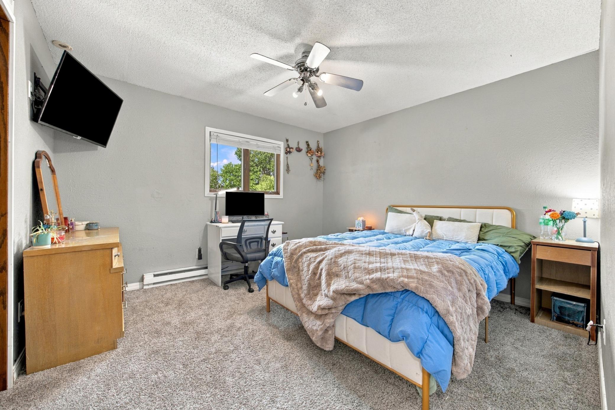 1317 Loring Avenue Property Photo 17