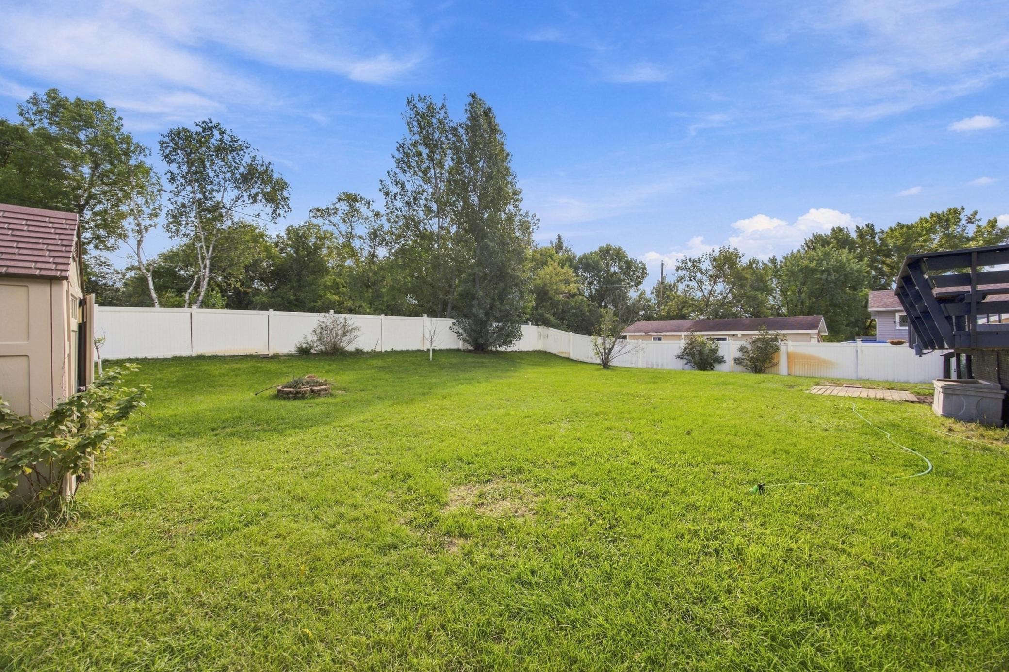 1317 Loring Avenue Property Photo 25