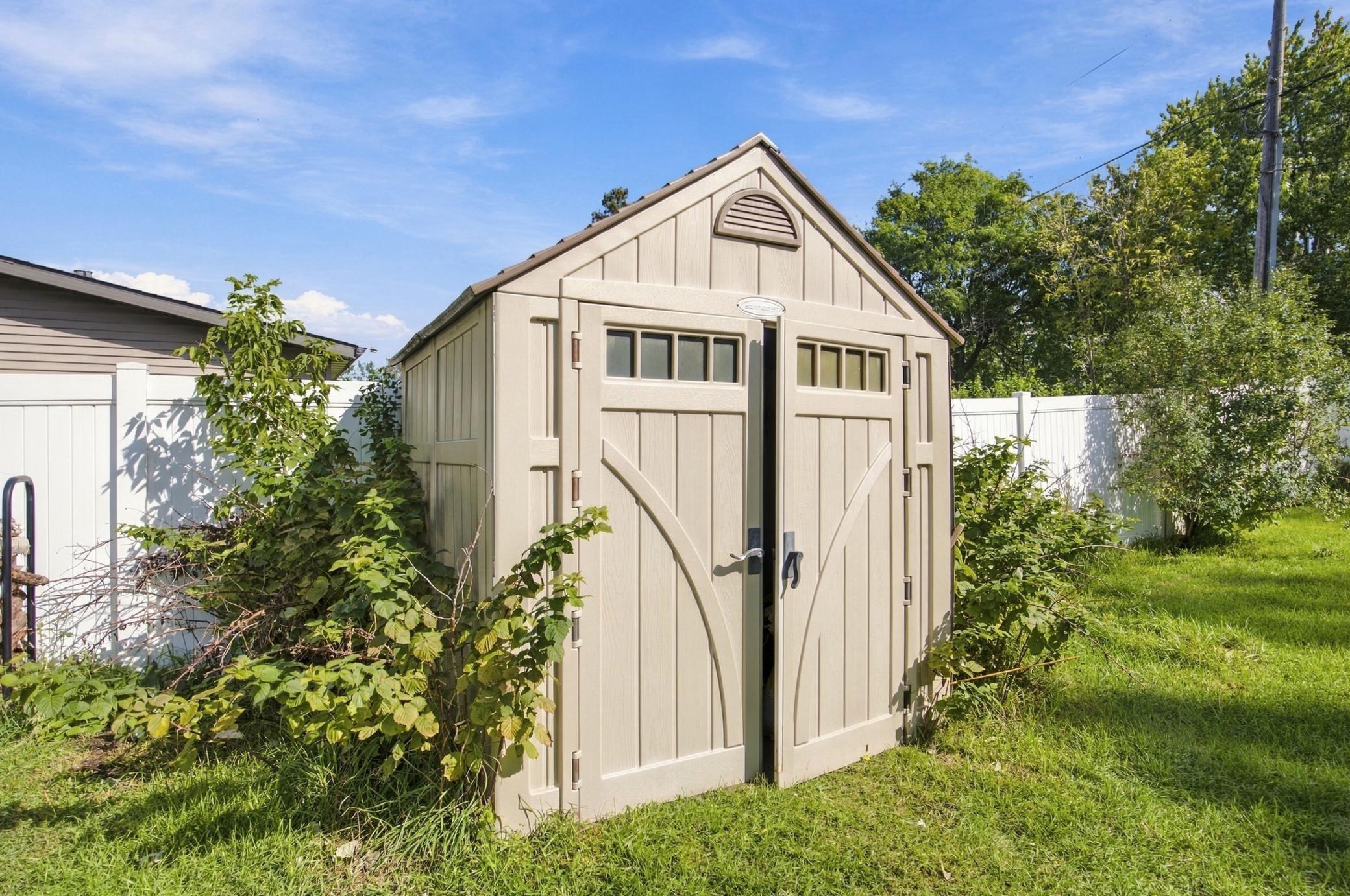 1317 Loring Avenue Property Photo 28