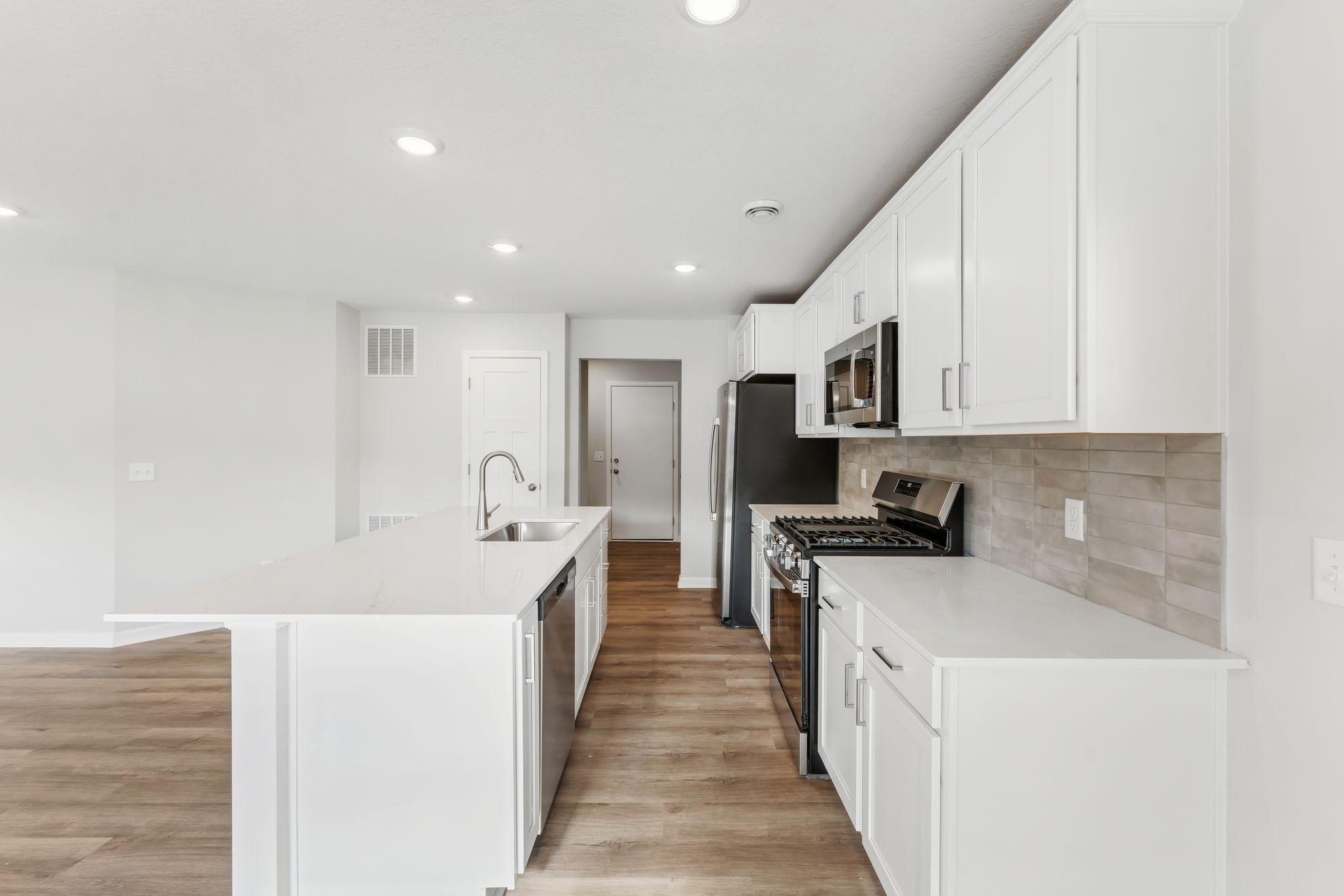 1220 Edge Circle Property Photo 11
