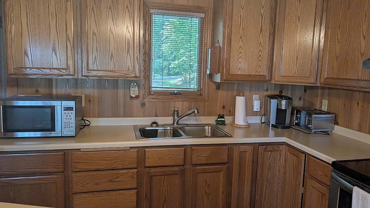 1809 Everett Bay Road Property Photo 24