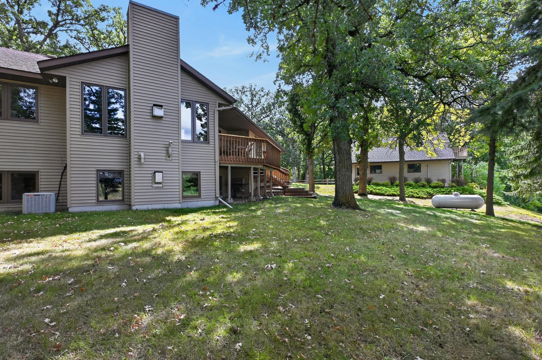 10070 County Road 16 Nw Property Photo 3