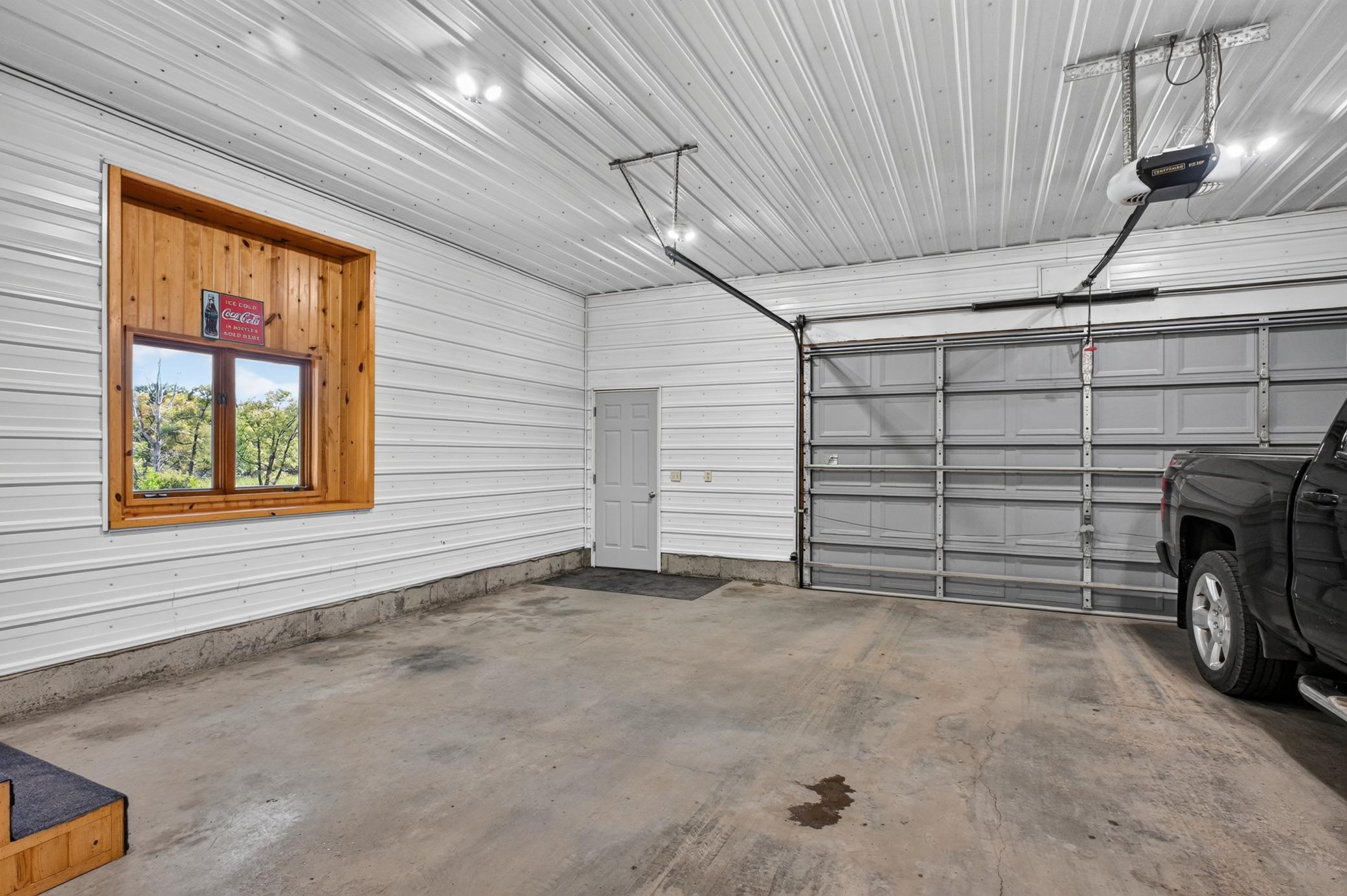 10070 County Road 16 Nw Property Photo 44