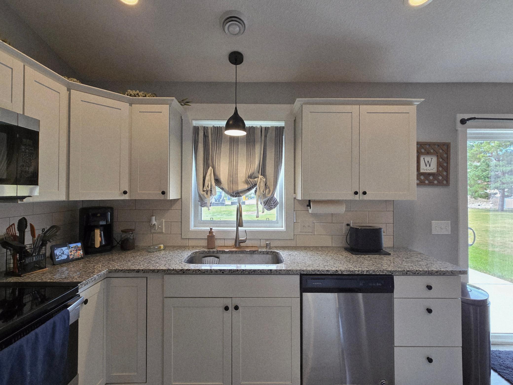 124 Kenna Drive Property Photo 6