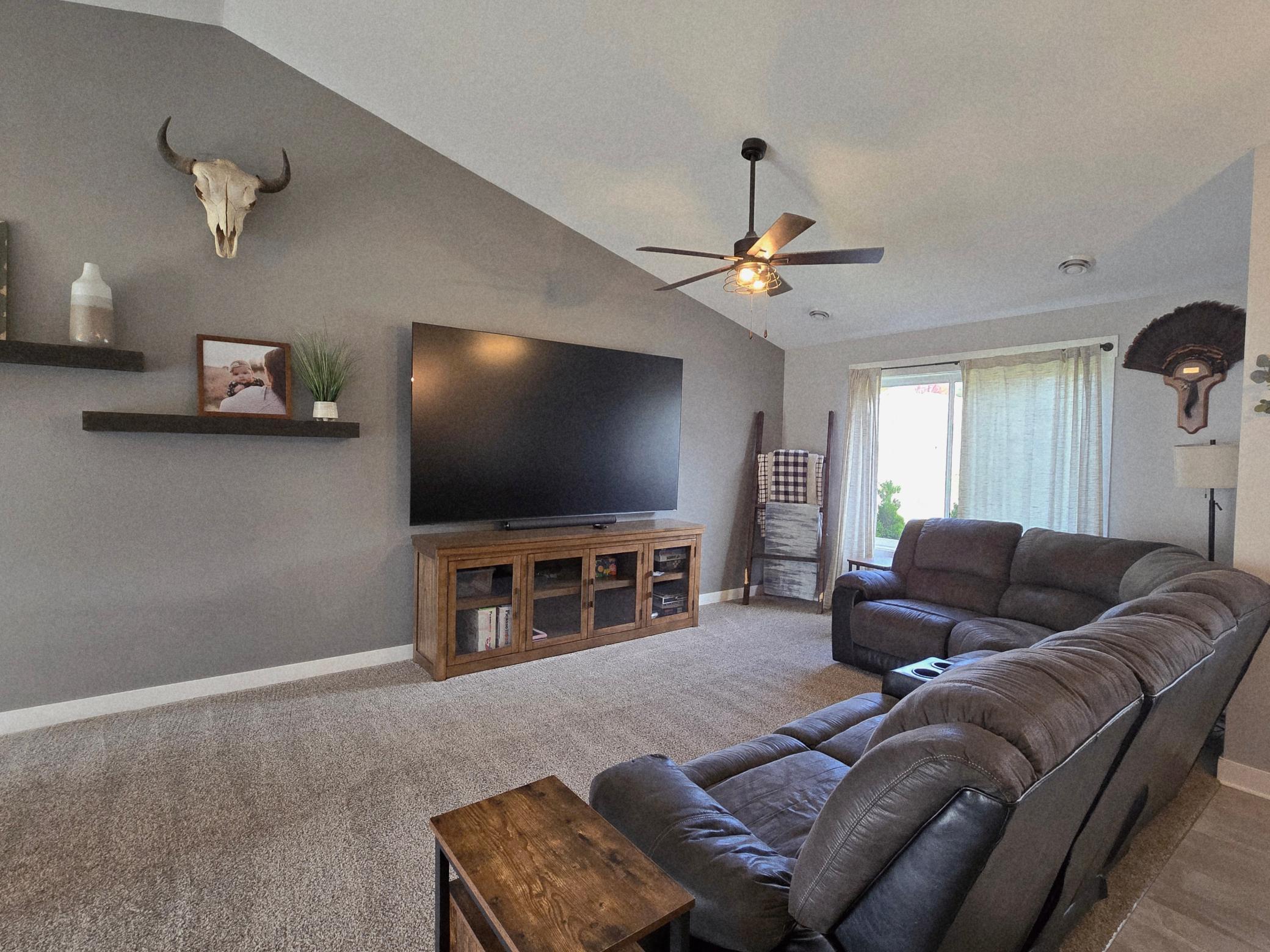 124 Kenna Drive Property Photo 13
