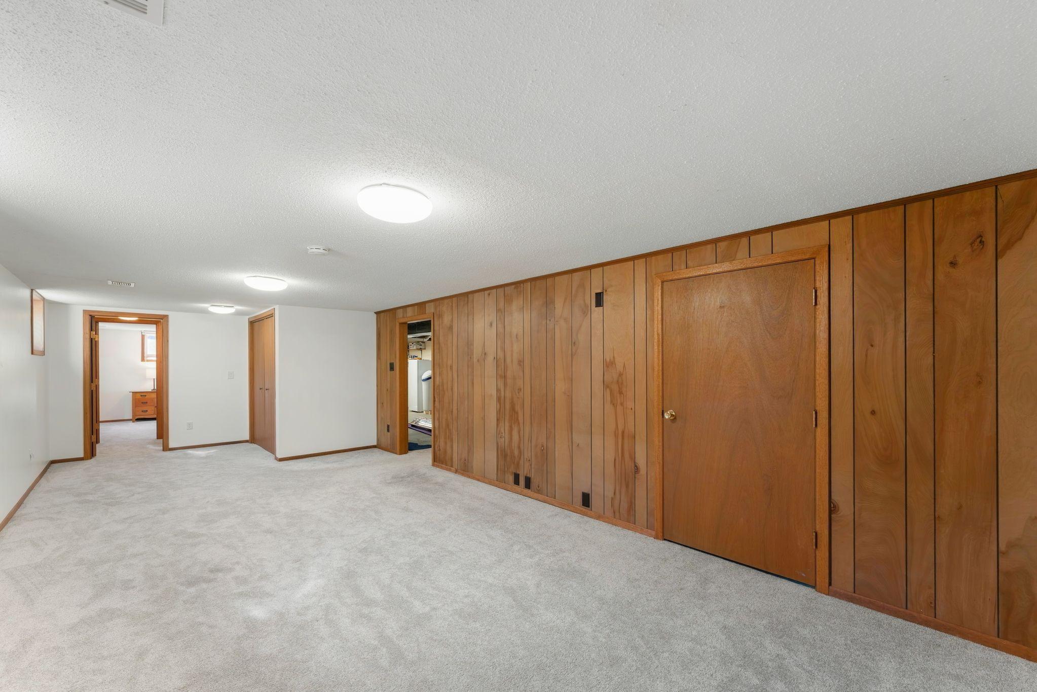 17807 Susan Lane Property Photo 21