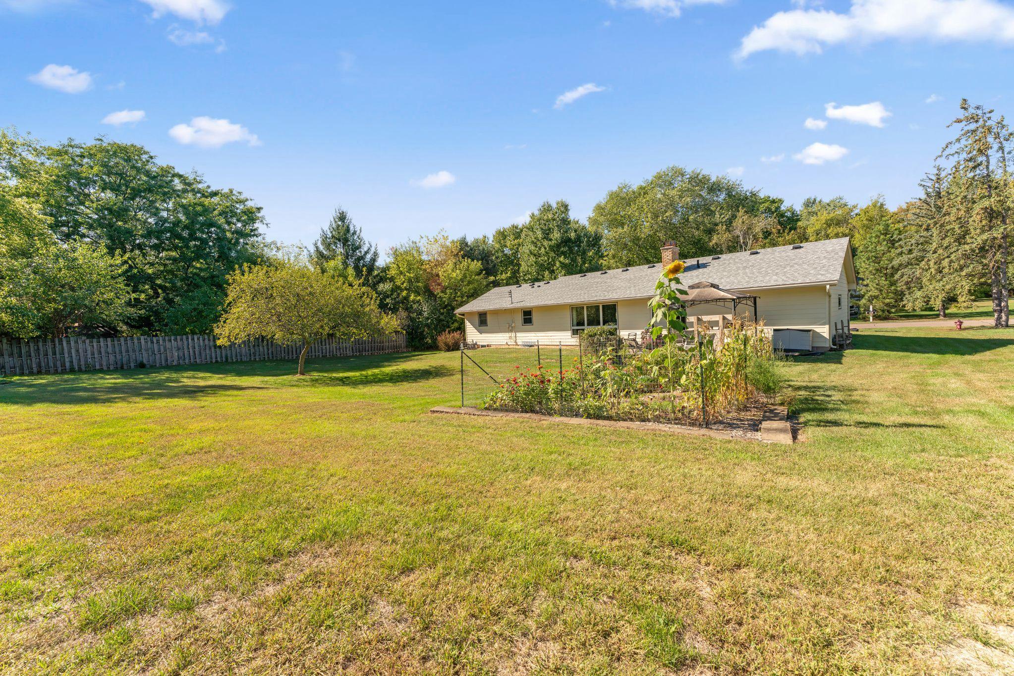 17807 Susan Lane Property Photo 24