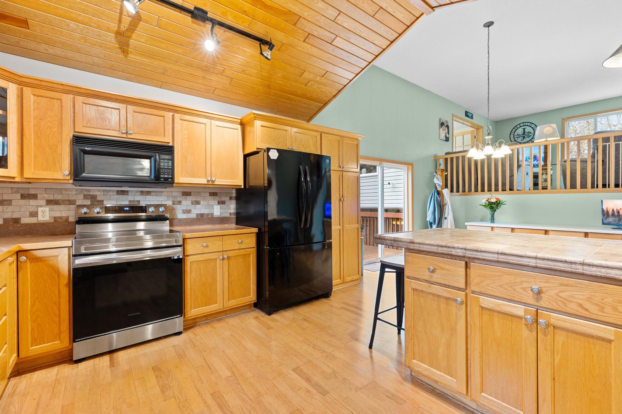 10308 S Oaks Road Property Photo 20