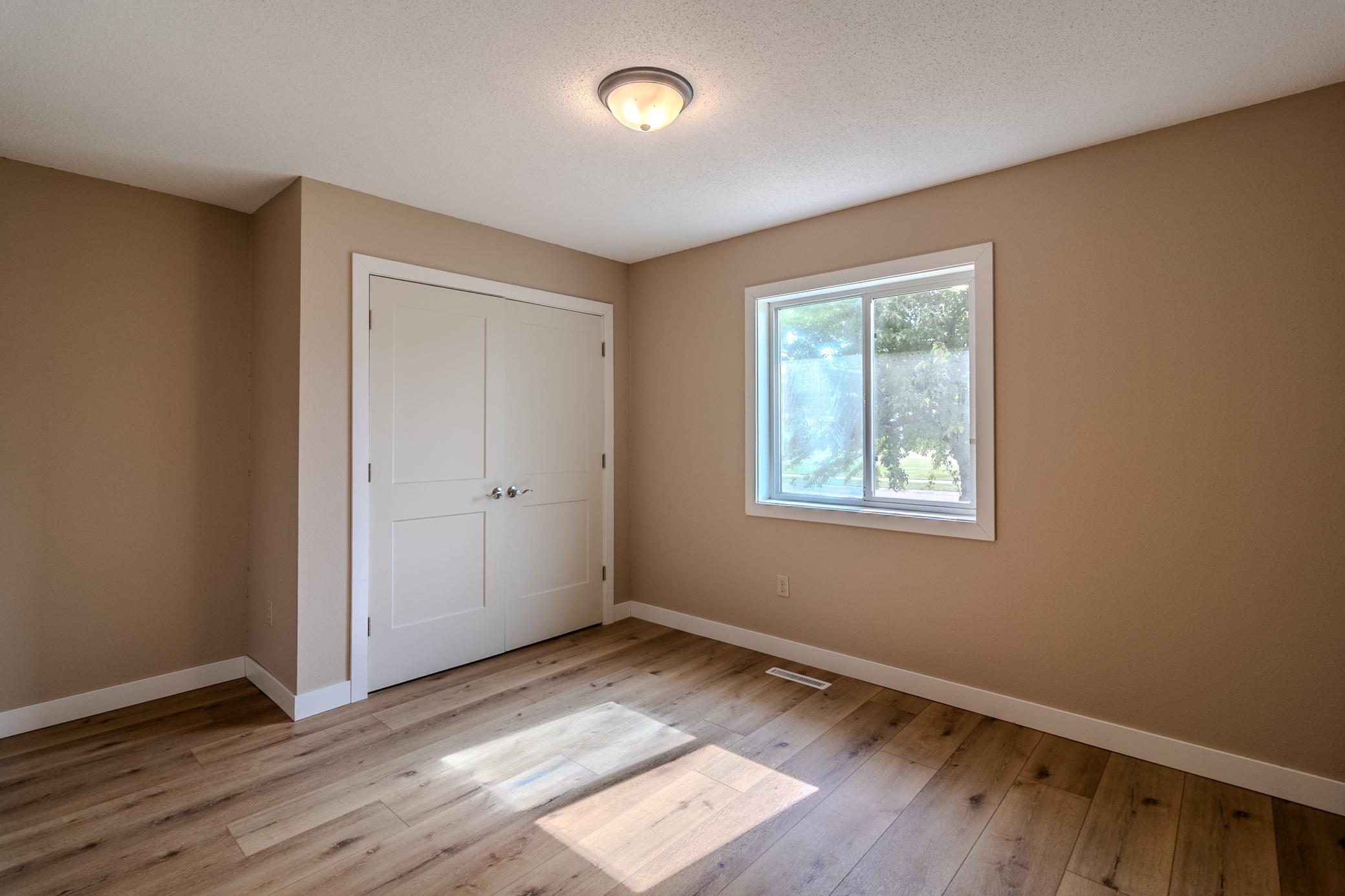 719 22nd Street S Property Photo 10