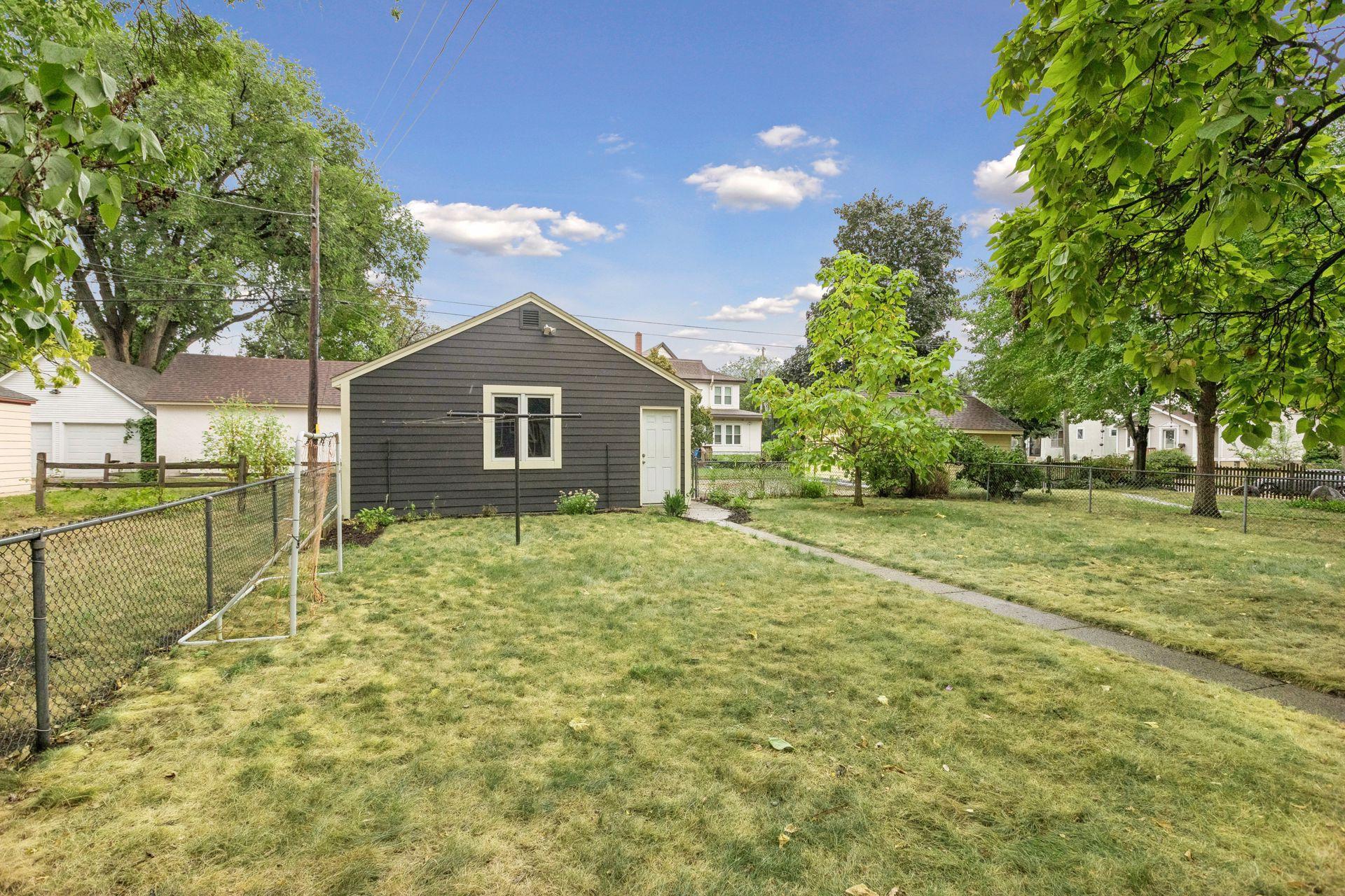3241 21st Avenue S Property Photo 18