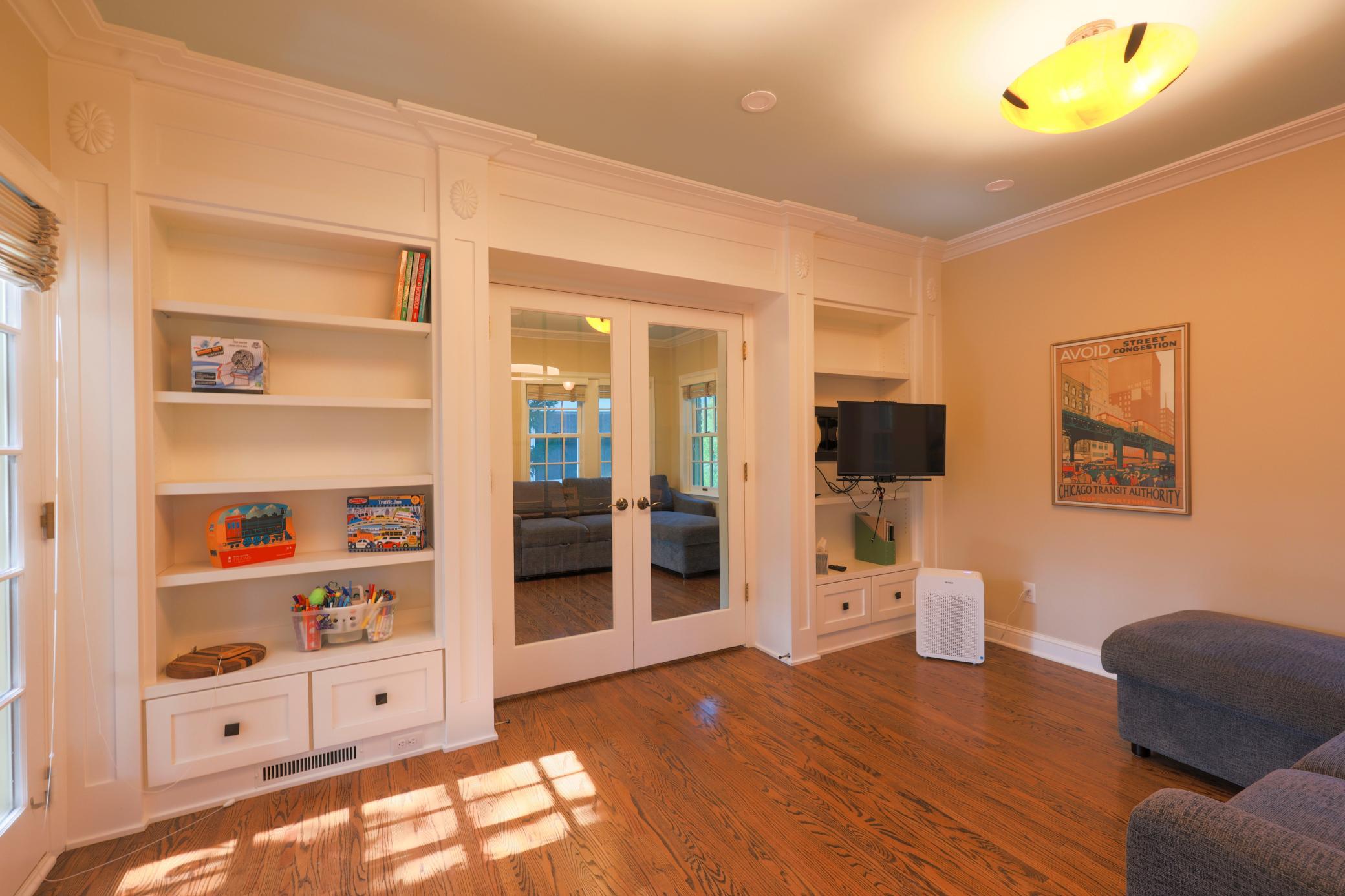 1848 Pinehurst Avenue Property Photo 15