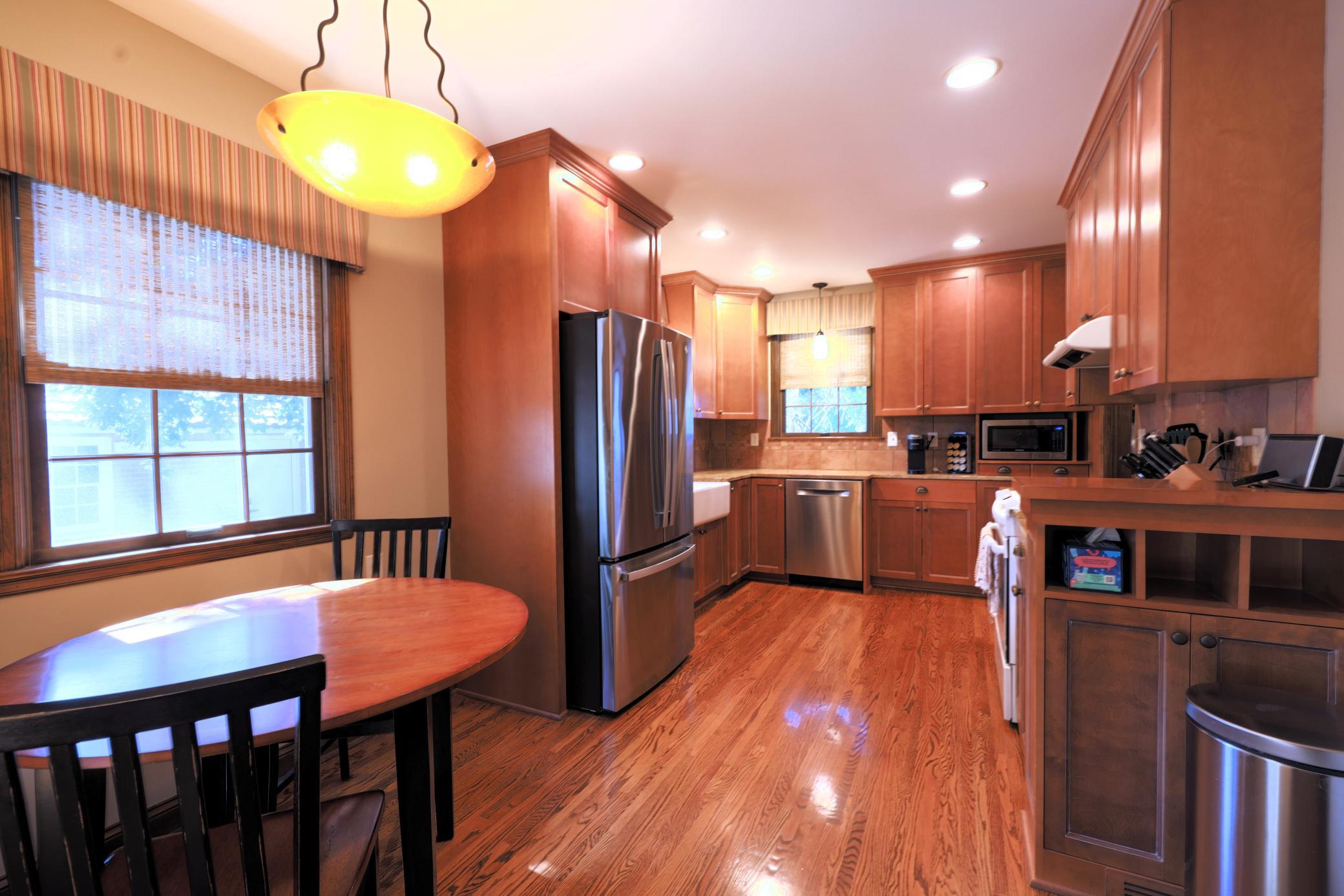 1848 Pinehurst Avenue Property Photo 16