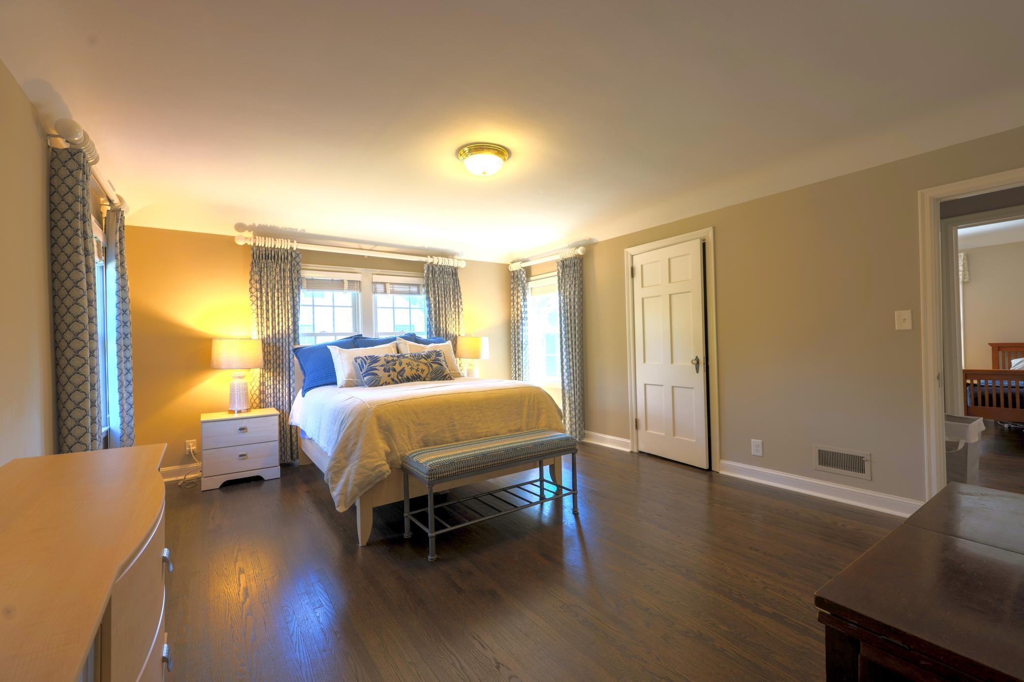 1848 Pinehurst Avenue Property Photo 20