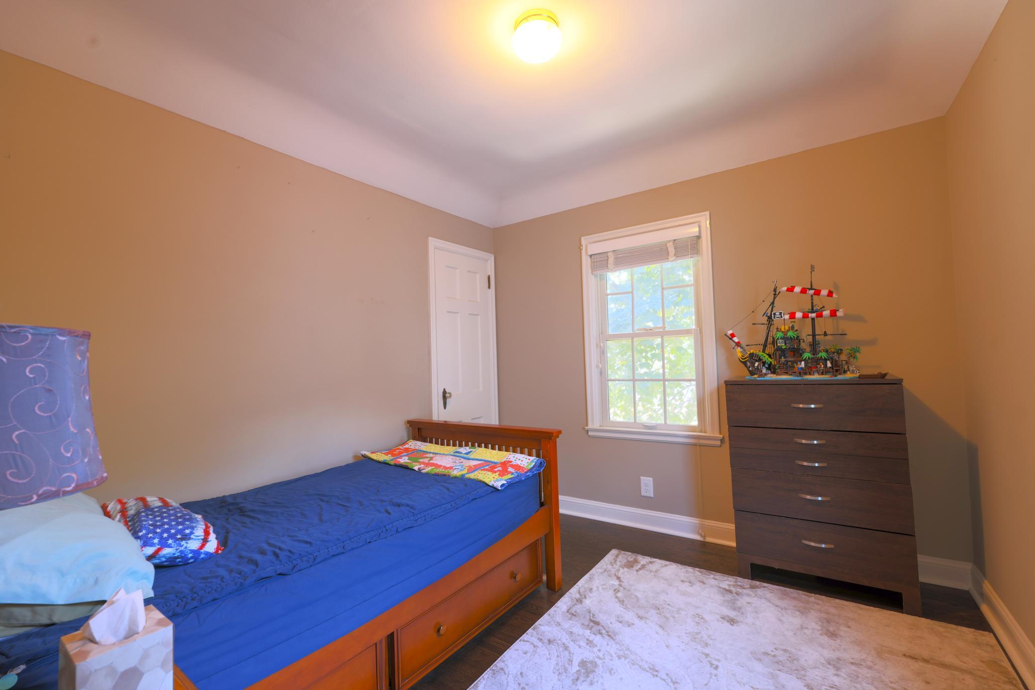 1848 Pinehurst Avenue Property Photo 25