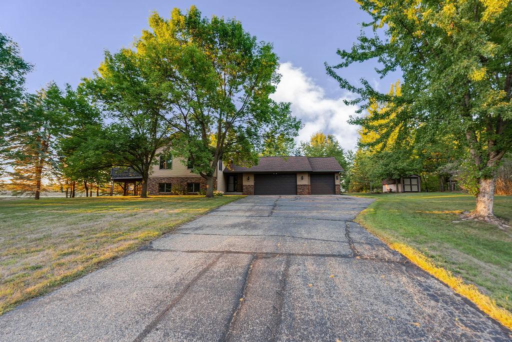 4278 236th Street Property Photo 2
