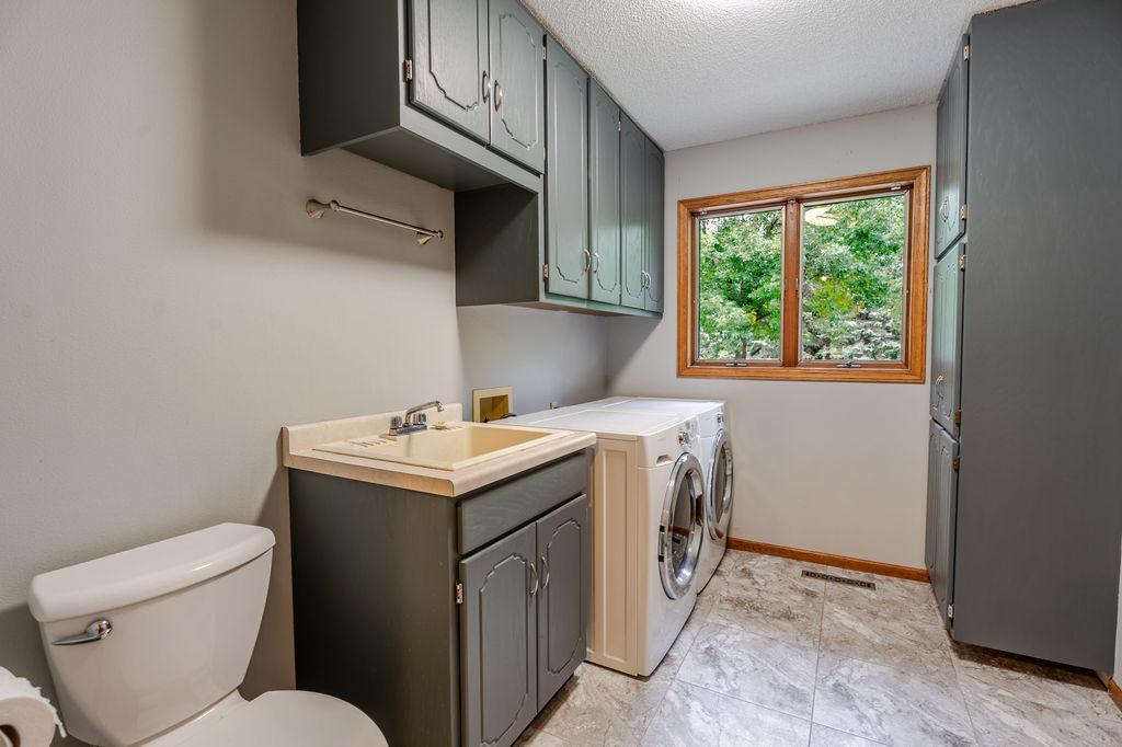 4278 236th Street Property Photo 8