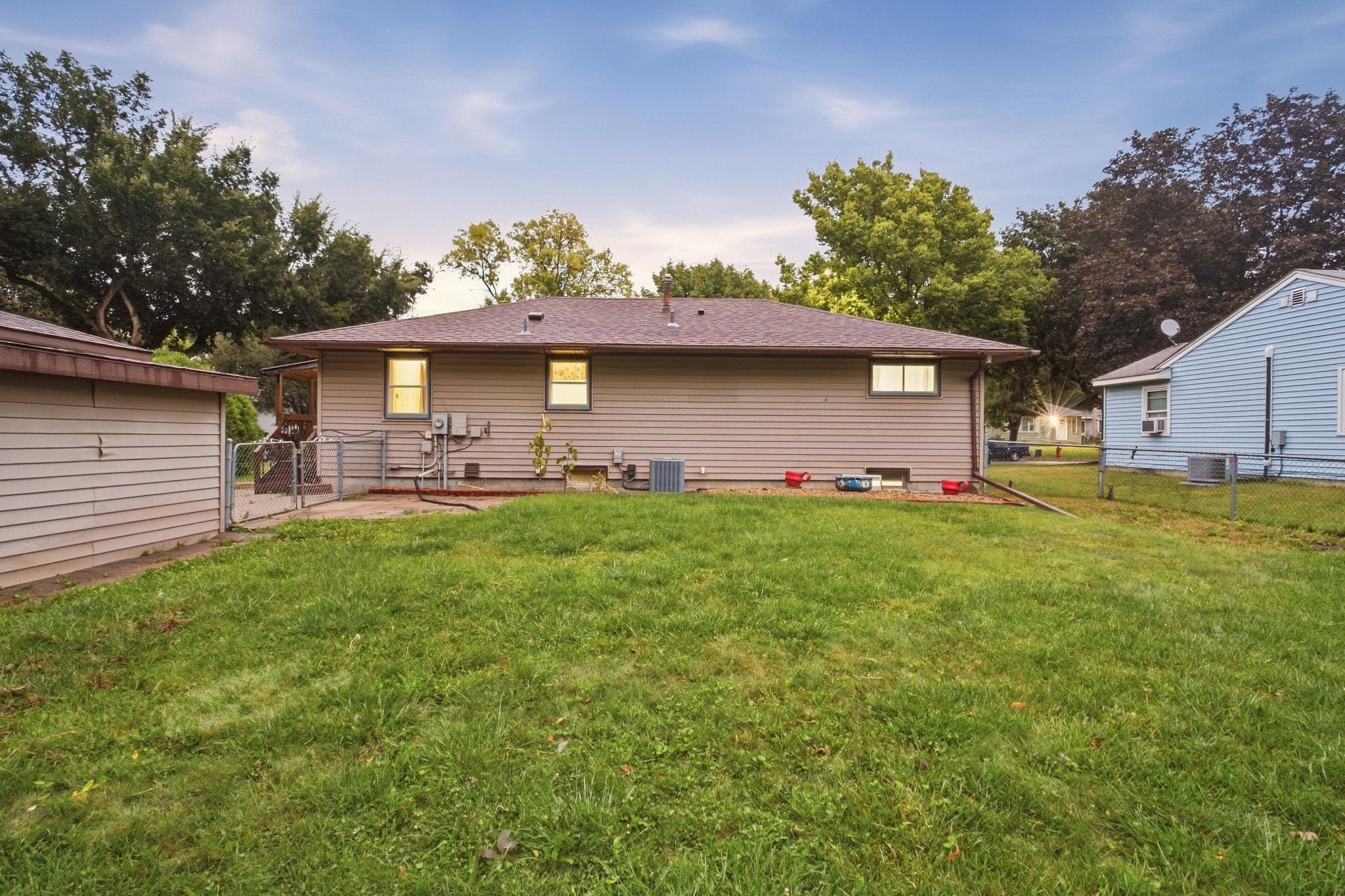 1020 Becker Avenue Se Property Photo 21