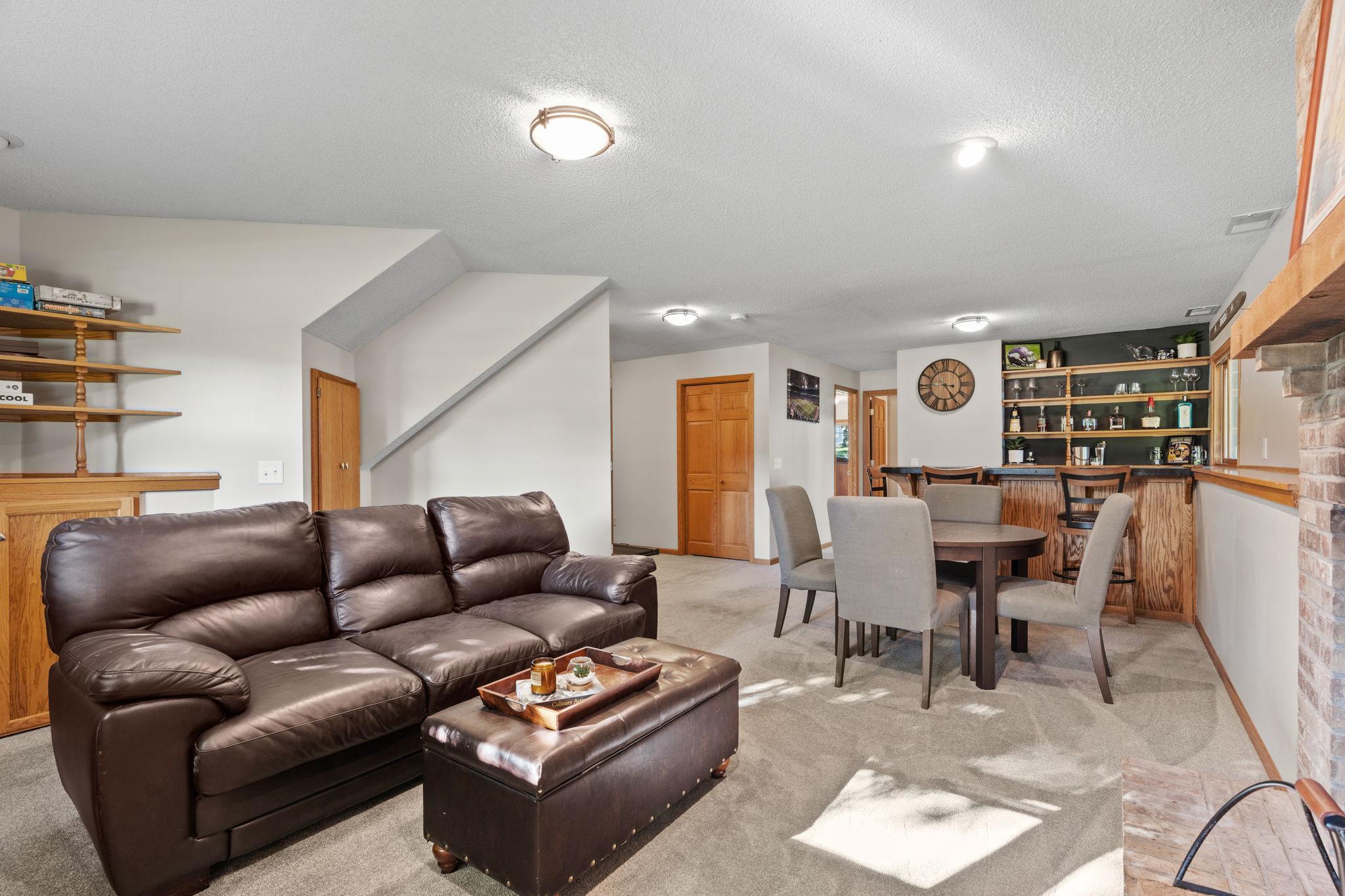 9545 Hillside Drive Property Photo 29