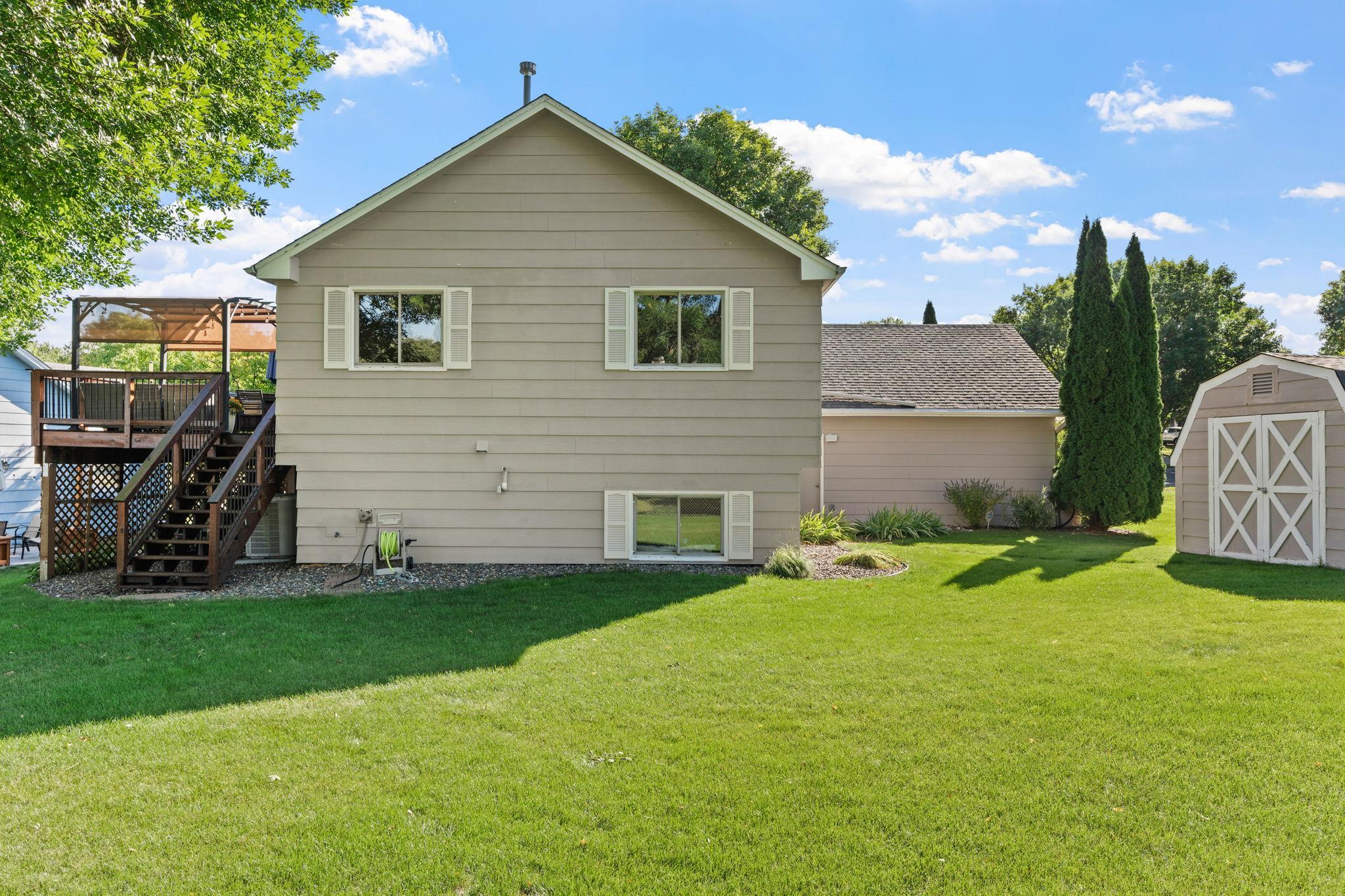 9545 Hillside Drive Property Photo 42