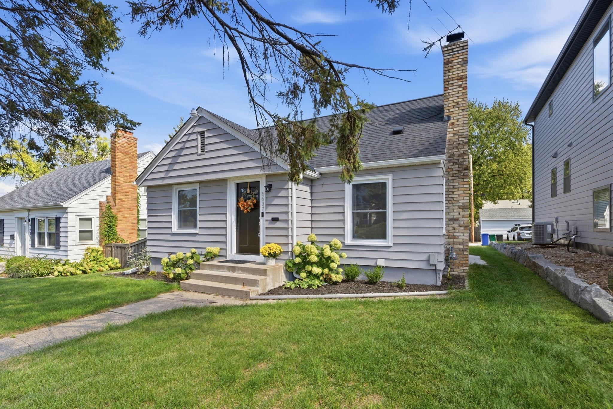 5637 Irving Avenue S Property Photo 2