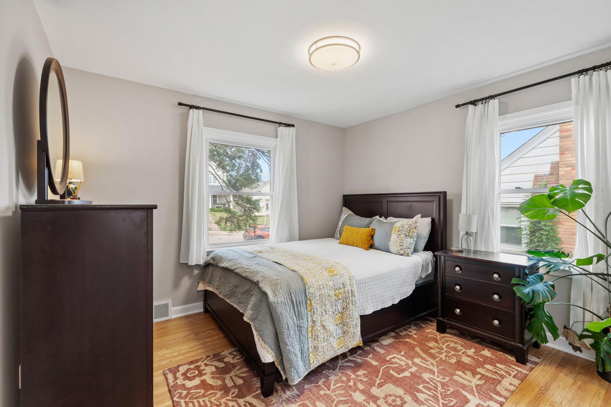5637 Irving Avenue S Property Photo 15