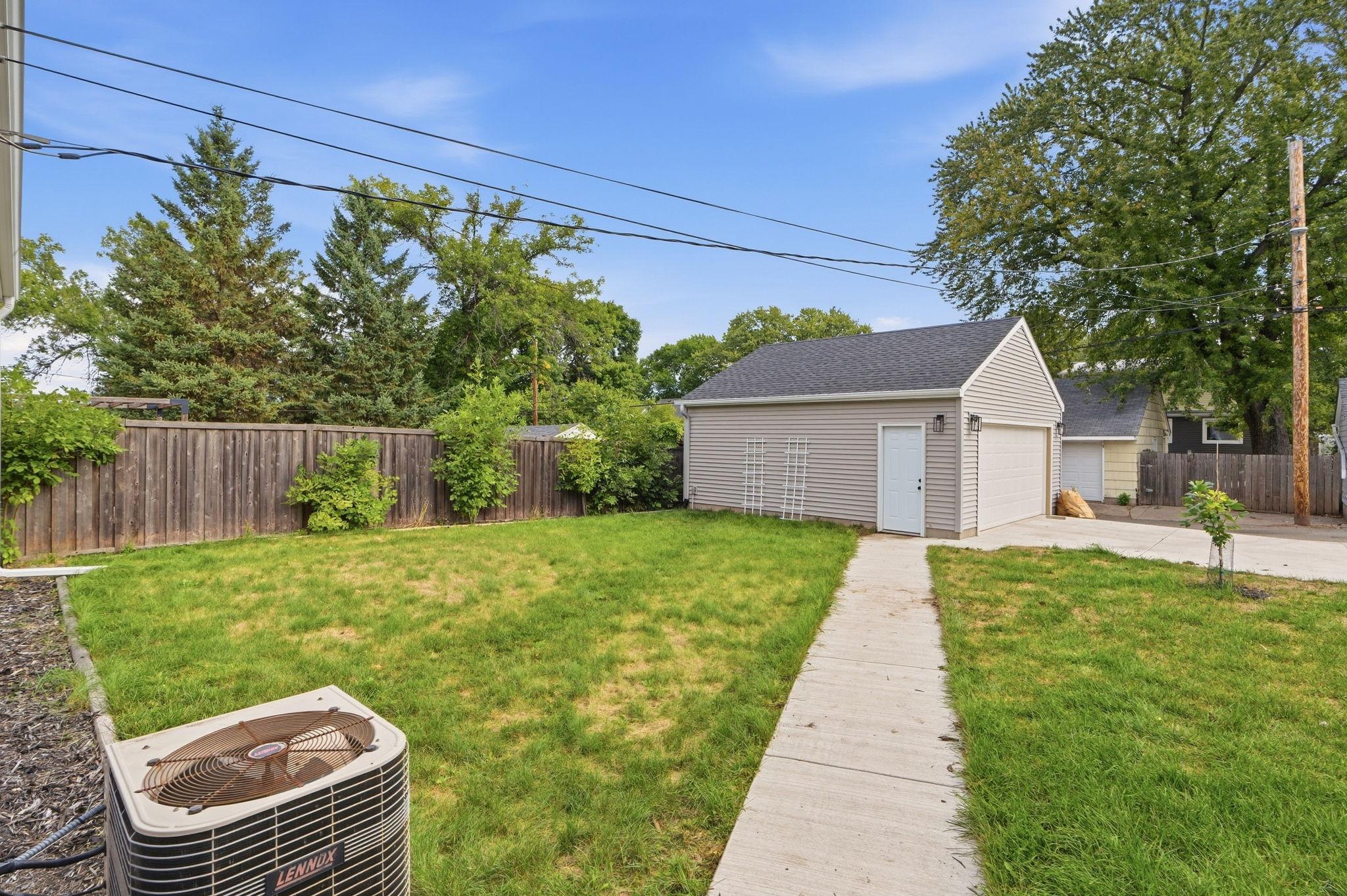 5637 Irving Avenue S Property Photo 24