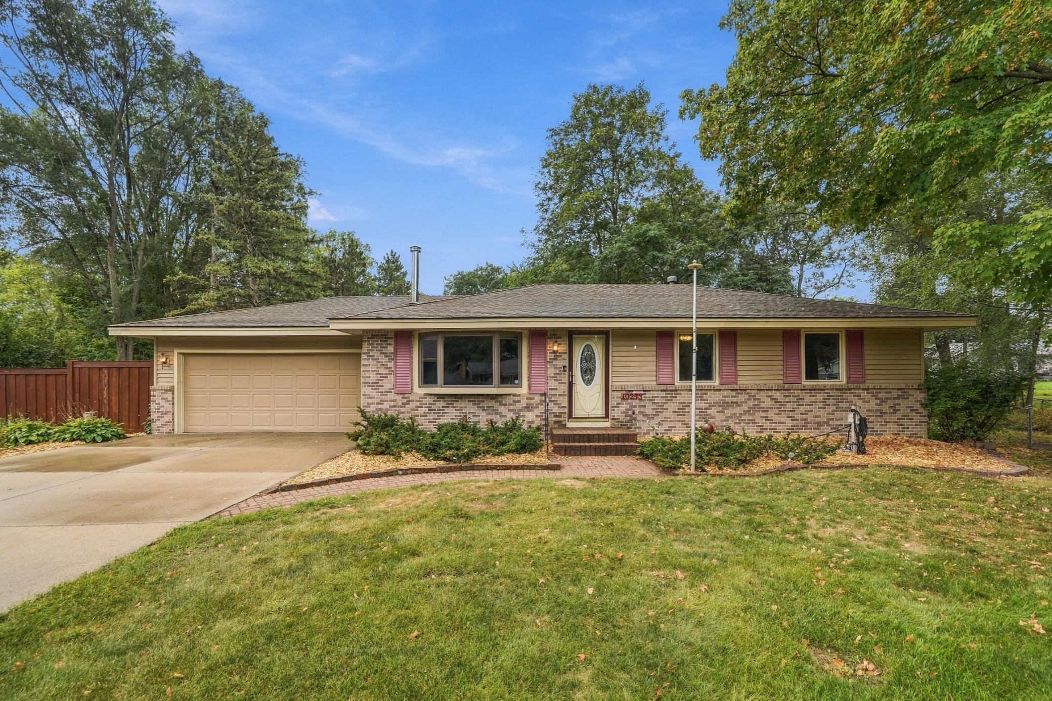 10248 Washburn Circle S Property Photo 1