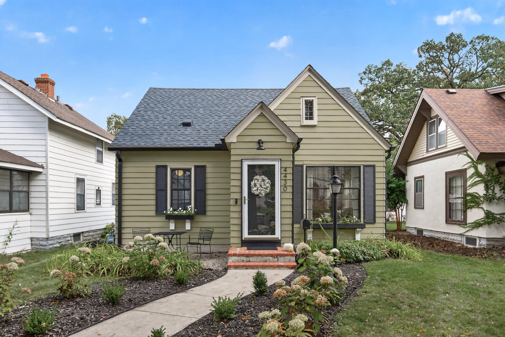 4430 Oliver Avenue N Property Photo 1